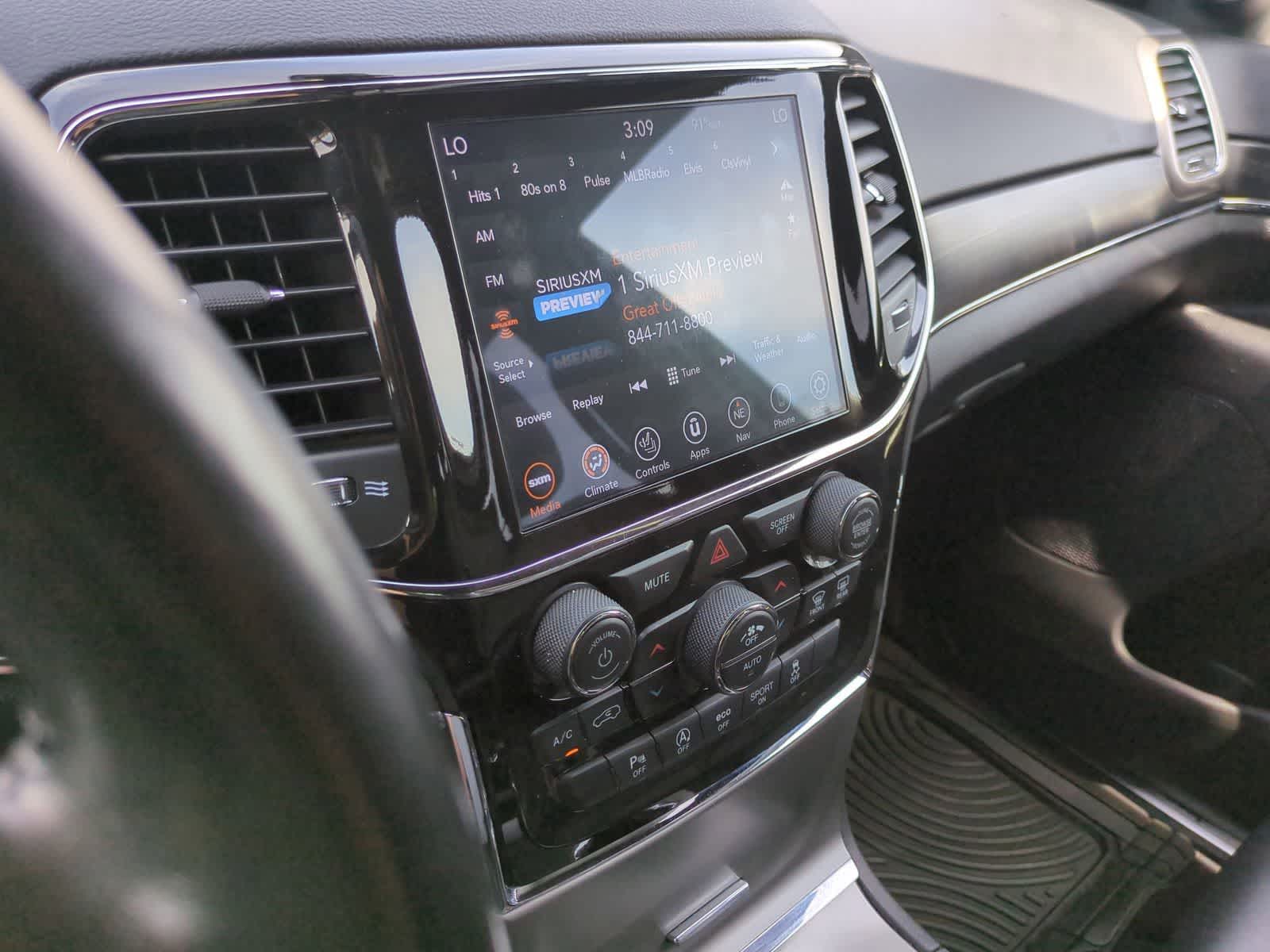 Thumbnail: 2021 Jeep Grand Cherokee - 29