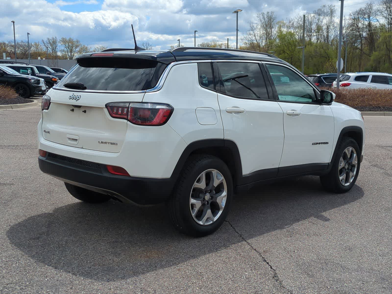 Thumbnail: 2019 Jeep Compass - 8