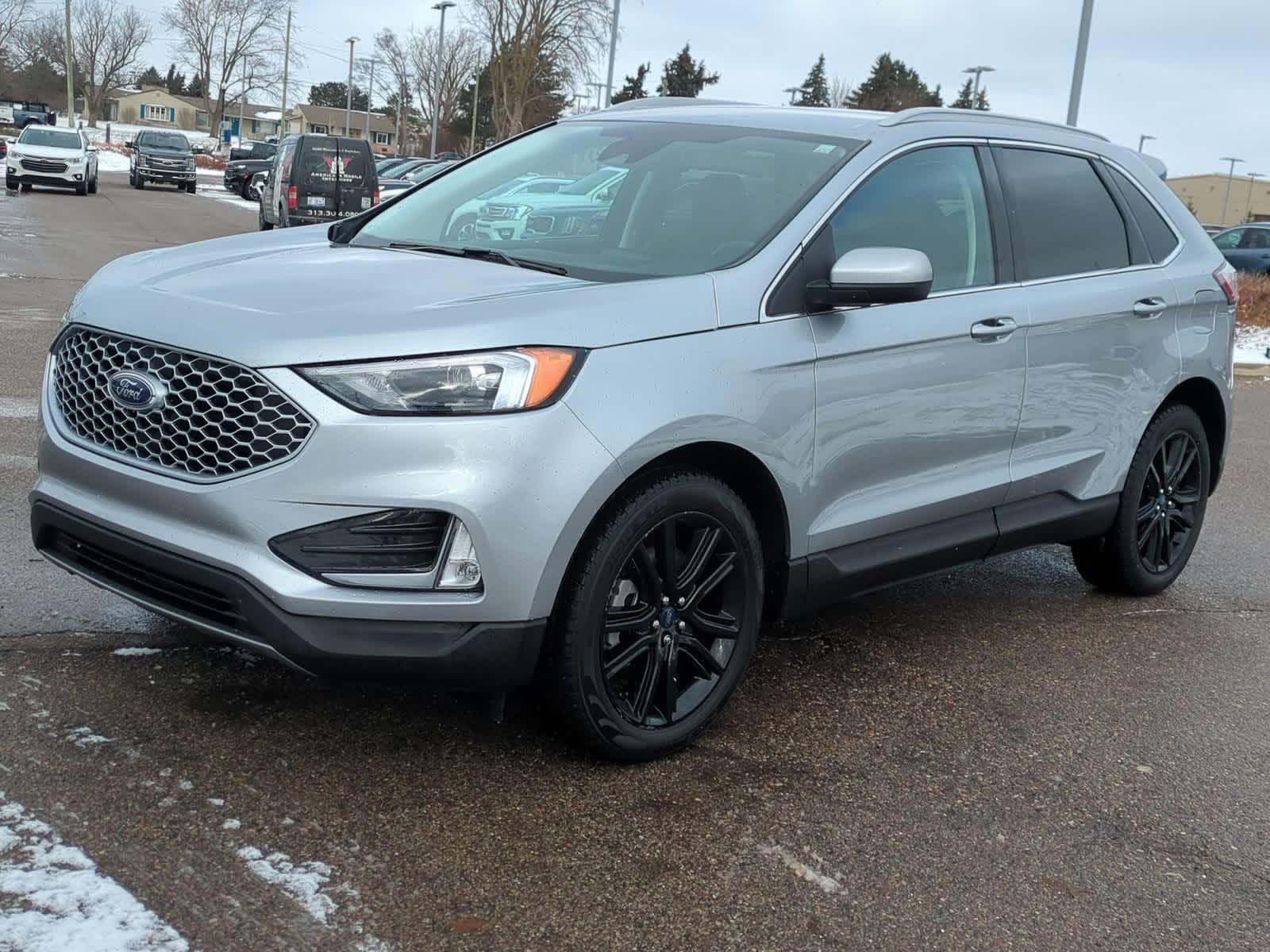 Thumbnail: 2024 Ford Edge - 4