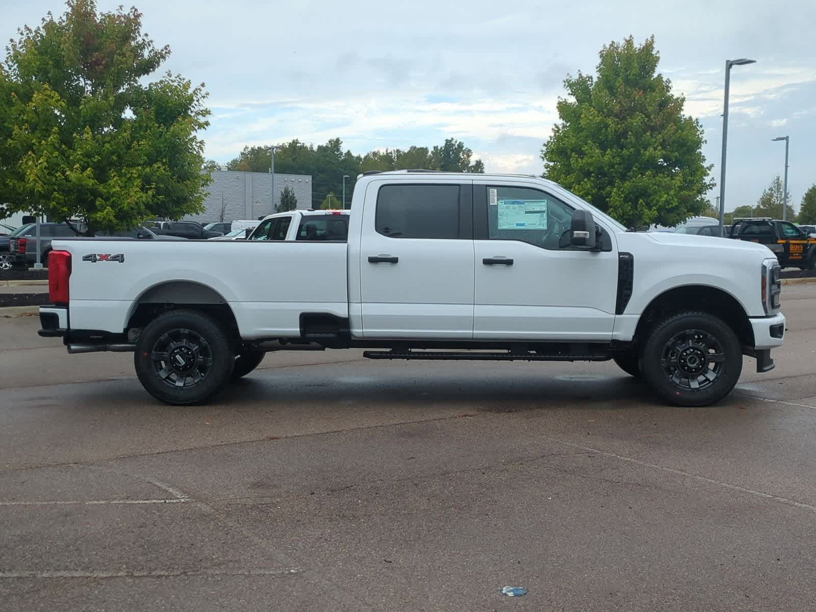 Thumbnail: 2026 Ford Econoline - 9