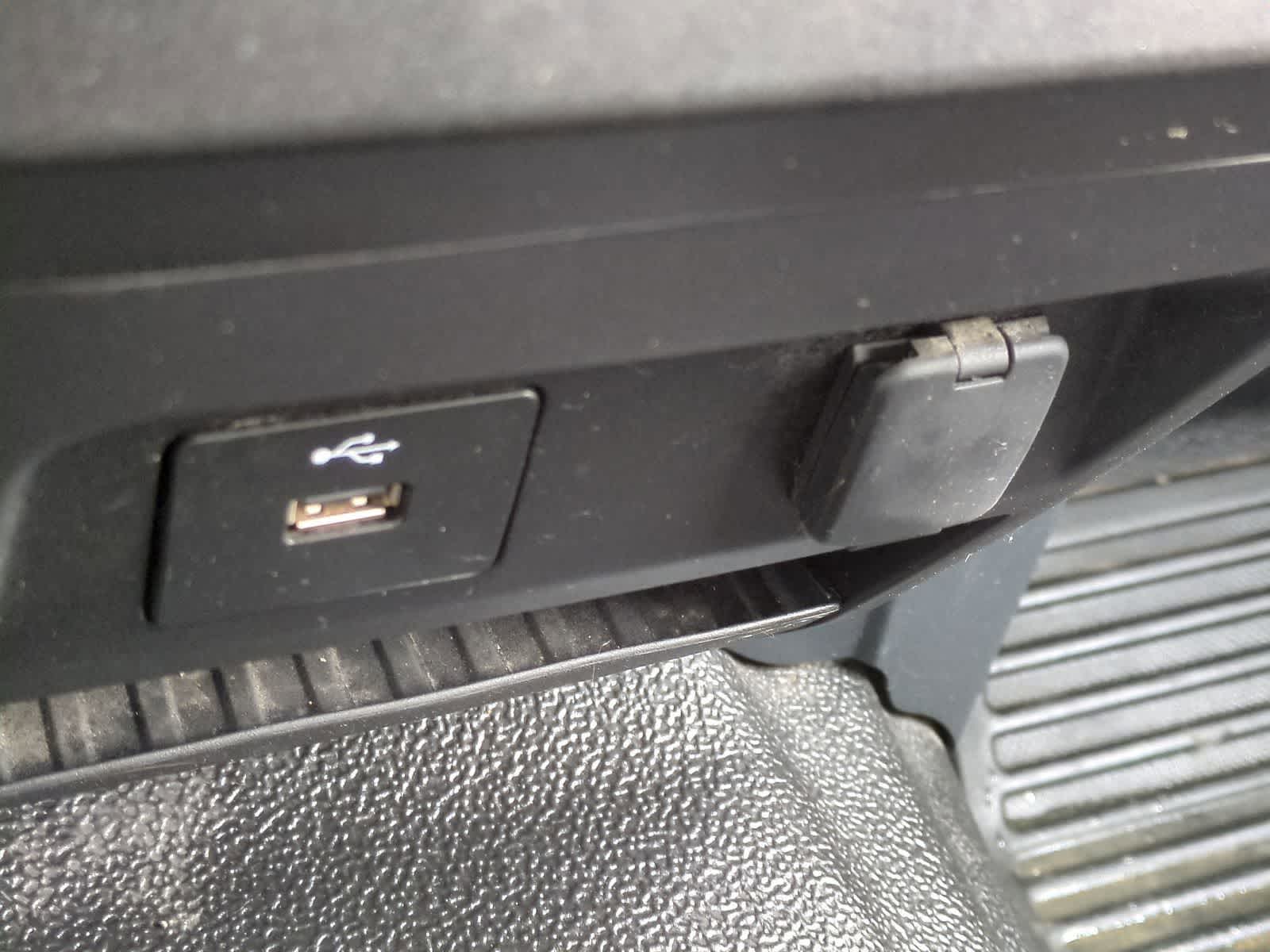 Thumbnail: 2022 Ford Econoline - 31