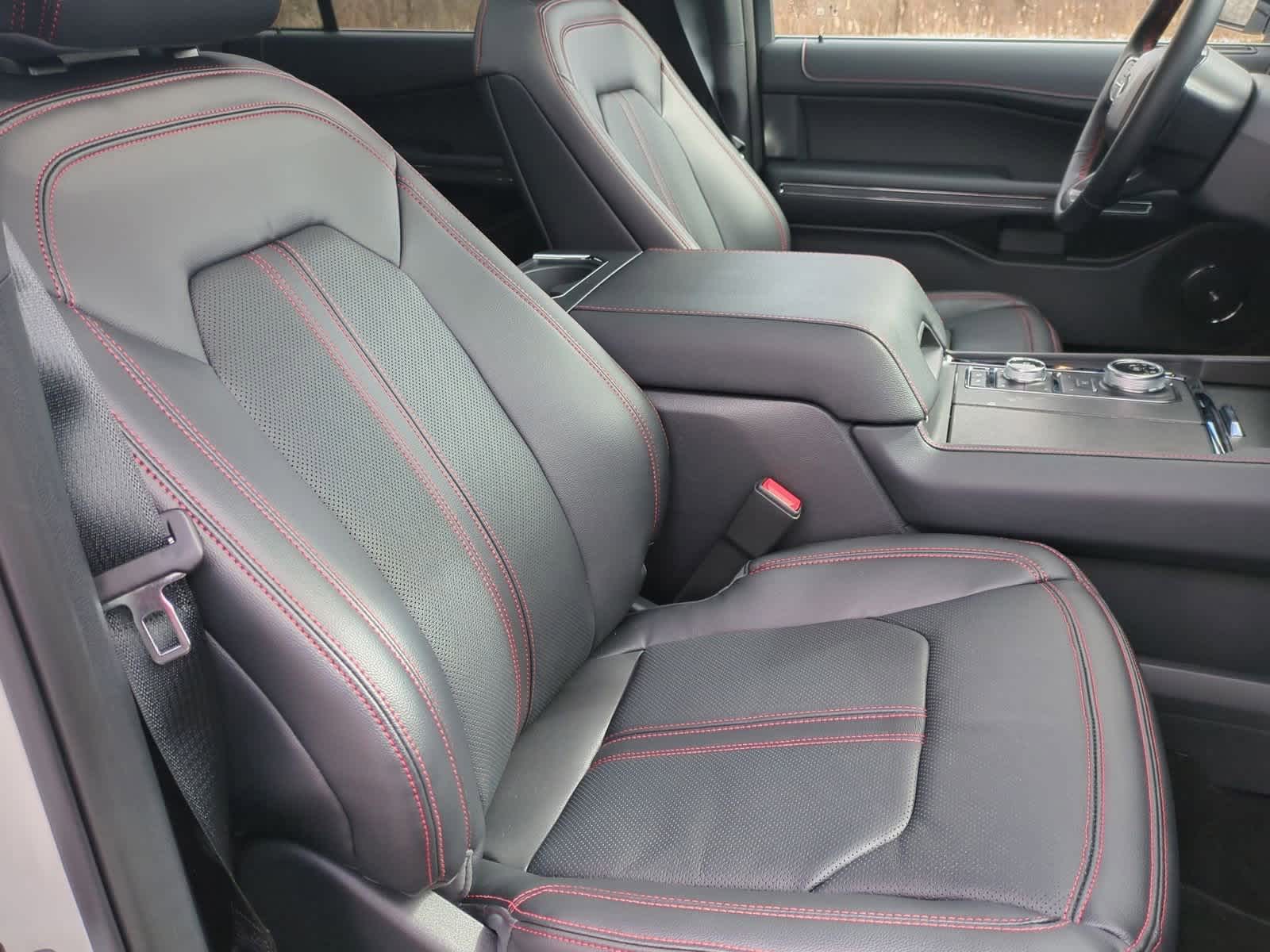 2024 Ford Expedition Limited 23