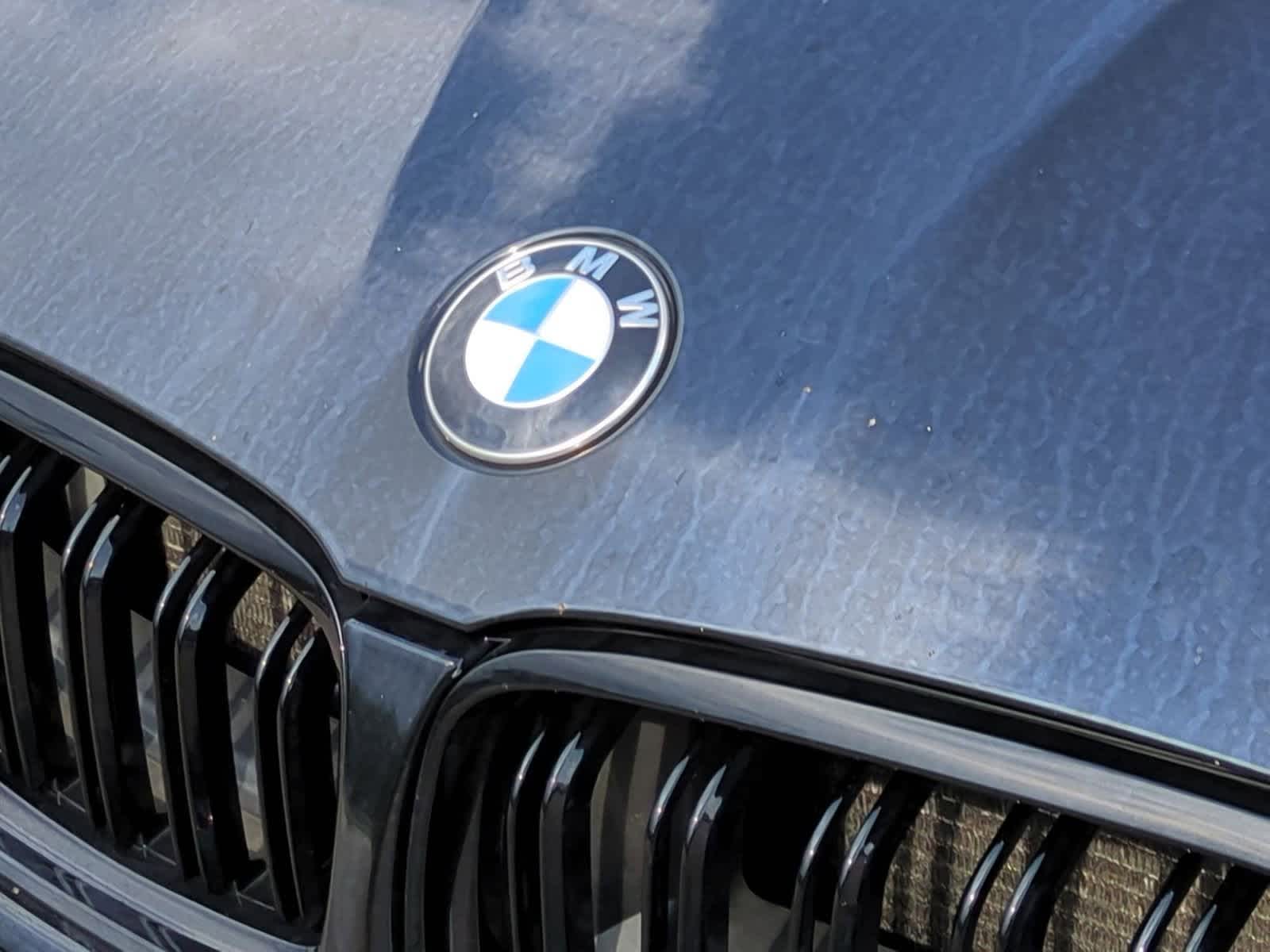 Thumbnail: 2009 BMW 3 Series - 12