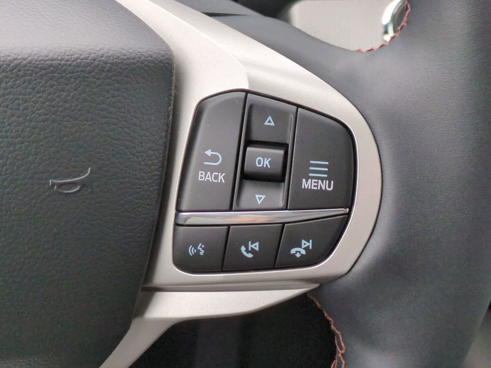 Thumbnail: 2026 Ford Explorer - 26