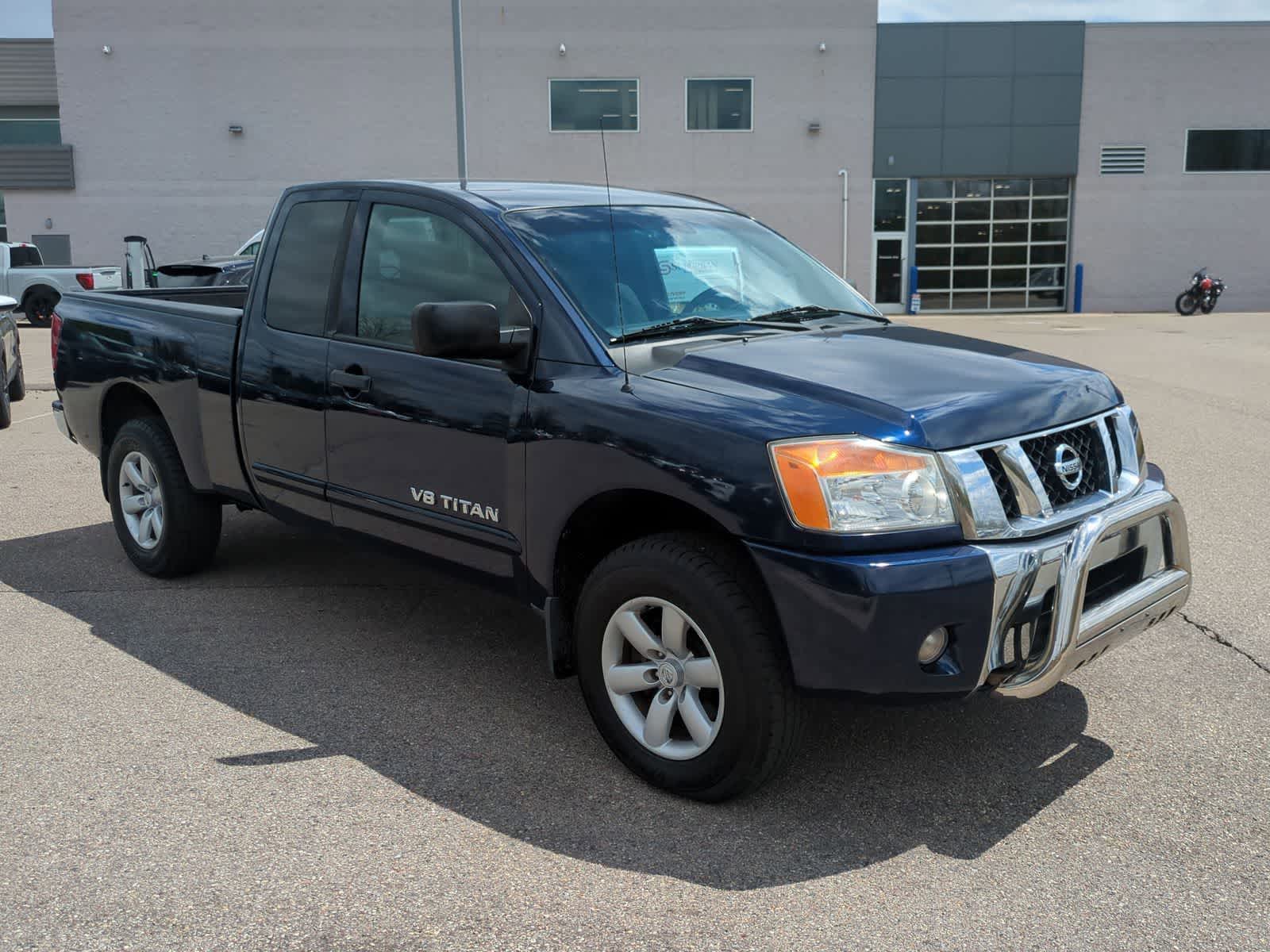 Thumbnail: 2011 Nissan Titan - 2