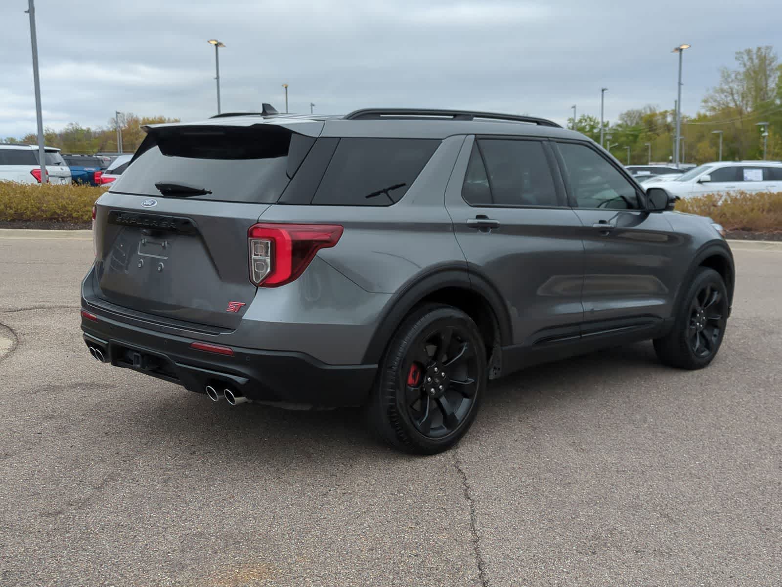Thumbnail: 2023 Ford Explorer - 8