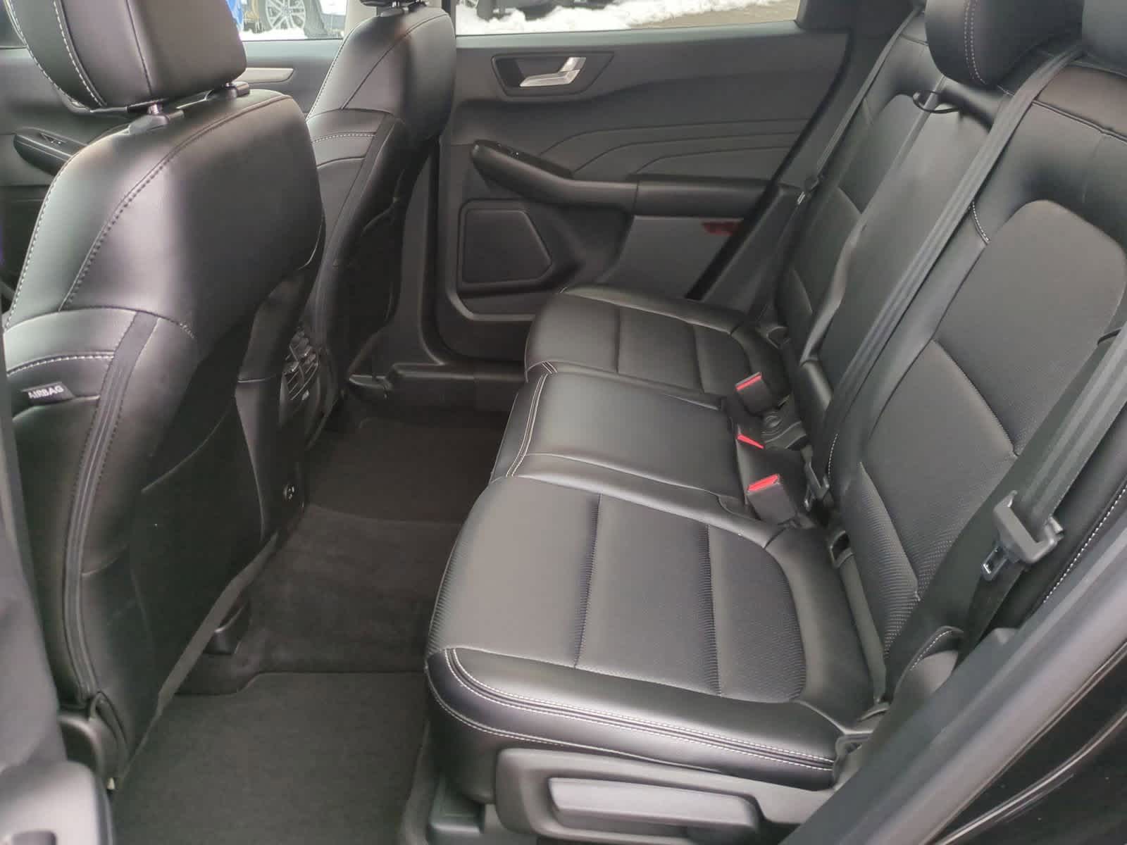 Thumbnail: 2022 Ford Escape - 20