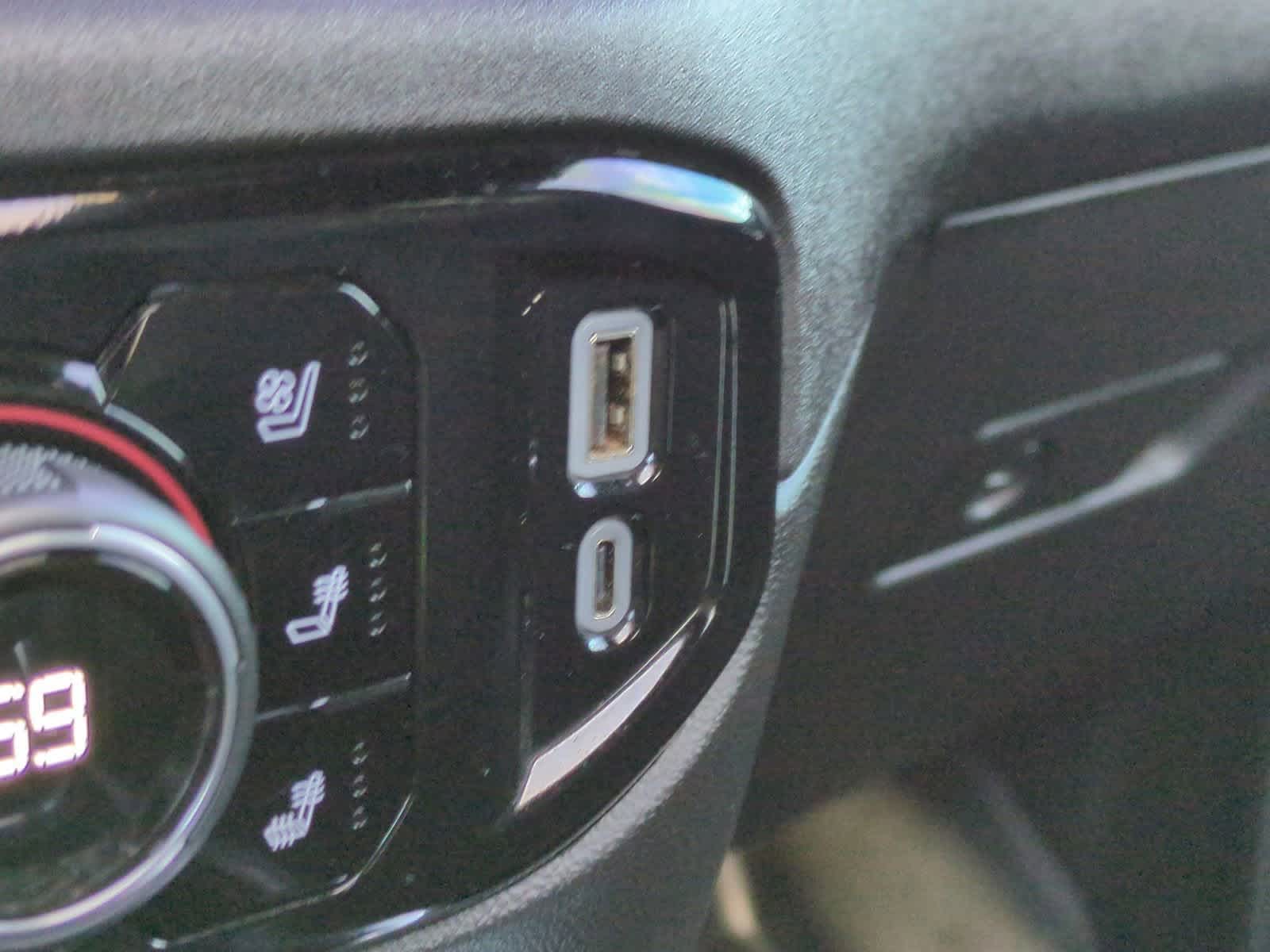 Thumbnail: 2025 Chevrolet Silverado 3500 - 33