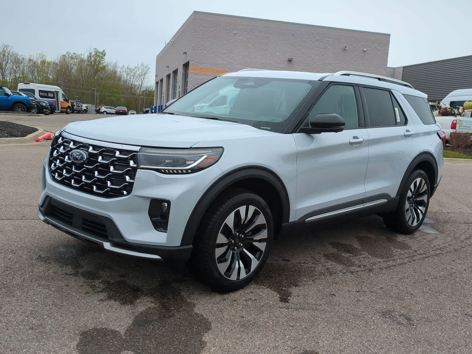 Thumbnail: 2026 Ford Explorer - 4