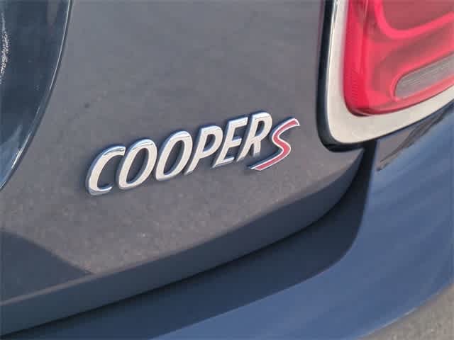 2015 MINI Cooper Hardtop S 13