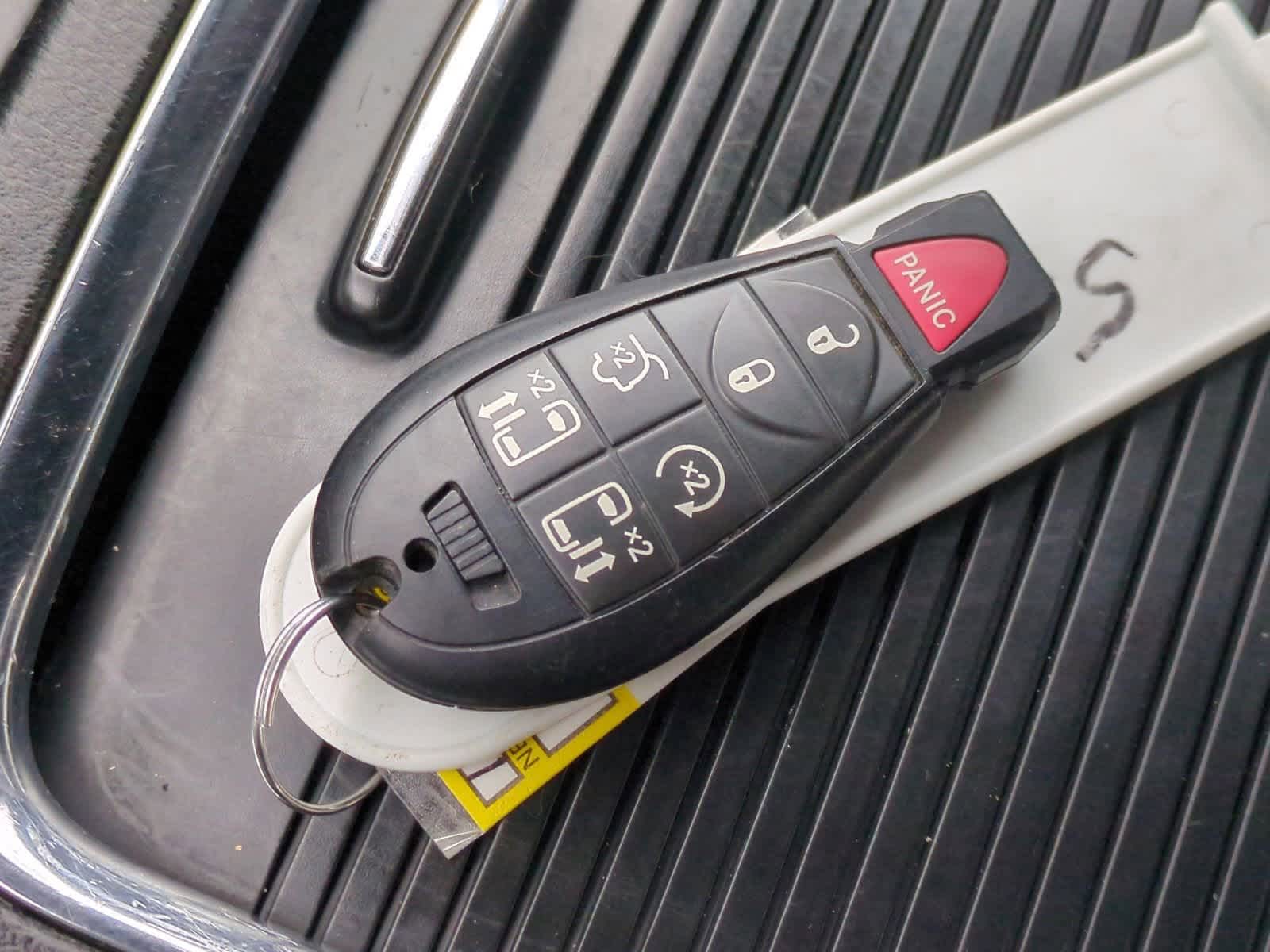 Thumbnail: 2017 Dodge Grand Caravan - 35