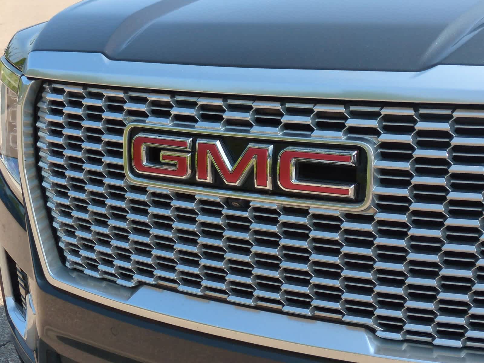 2021 GMC Yukon XL Denali 12