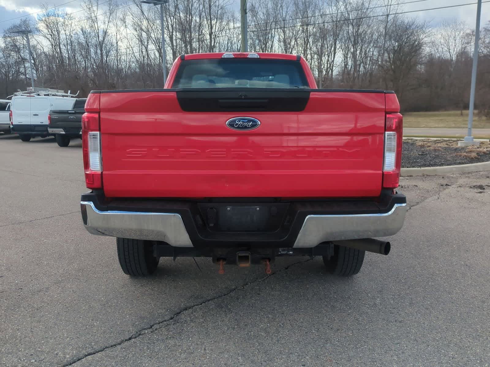 Thumbnail: 2019 Ford Econoline - 7