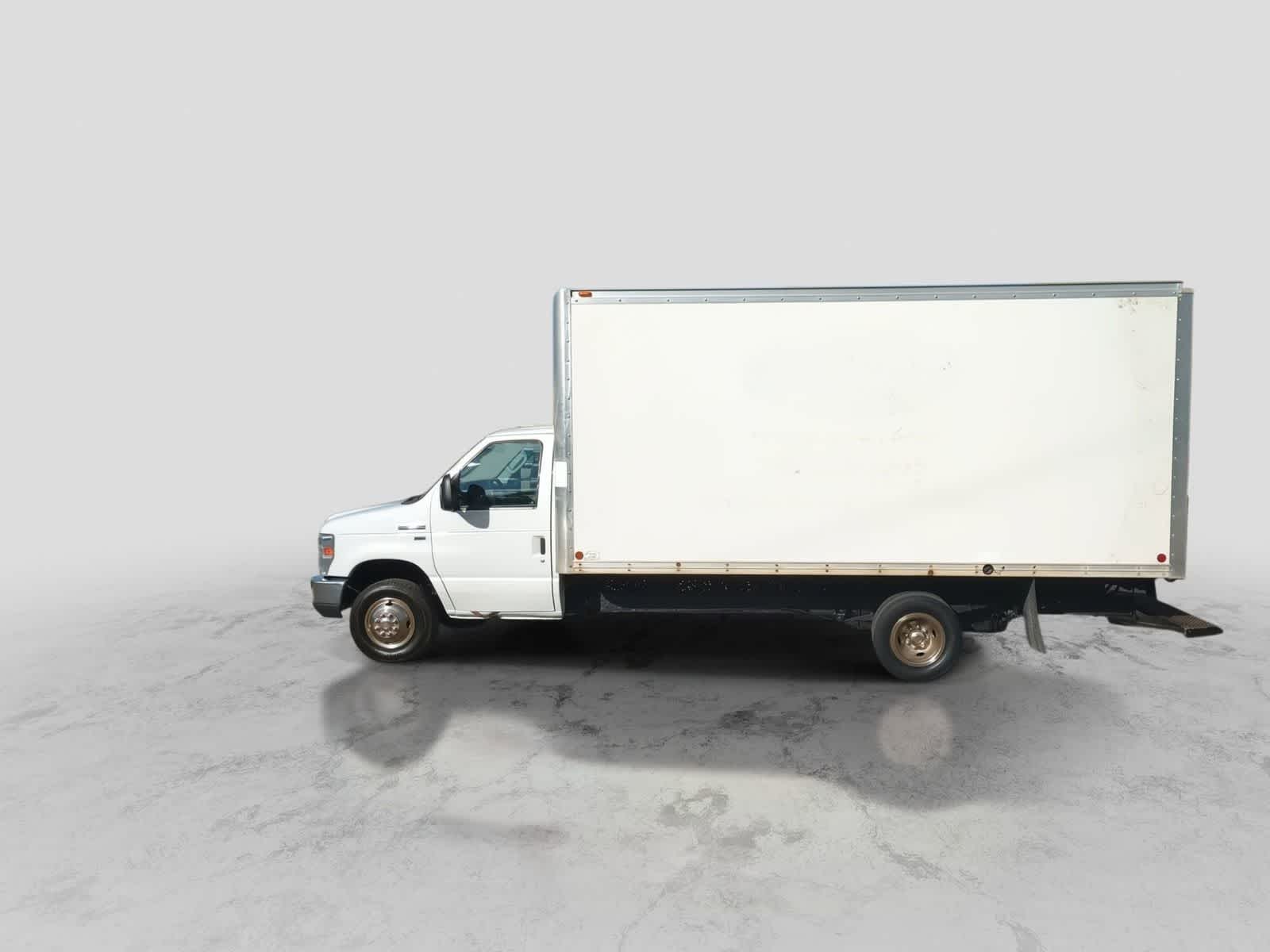 Thumbnail: 2016 Ford Econoline - 5