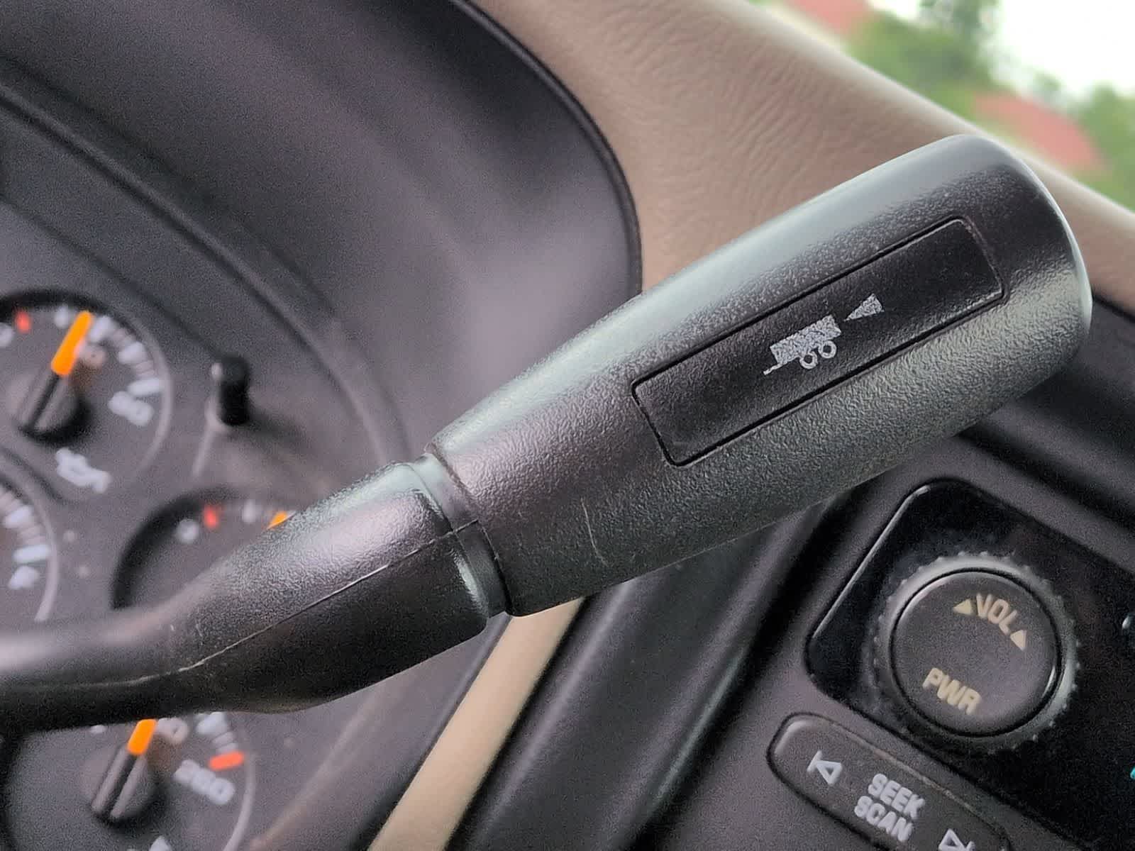 Thumbnail: 2007 Chevrolet Silverado 2500 - 30