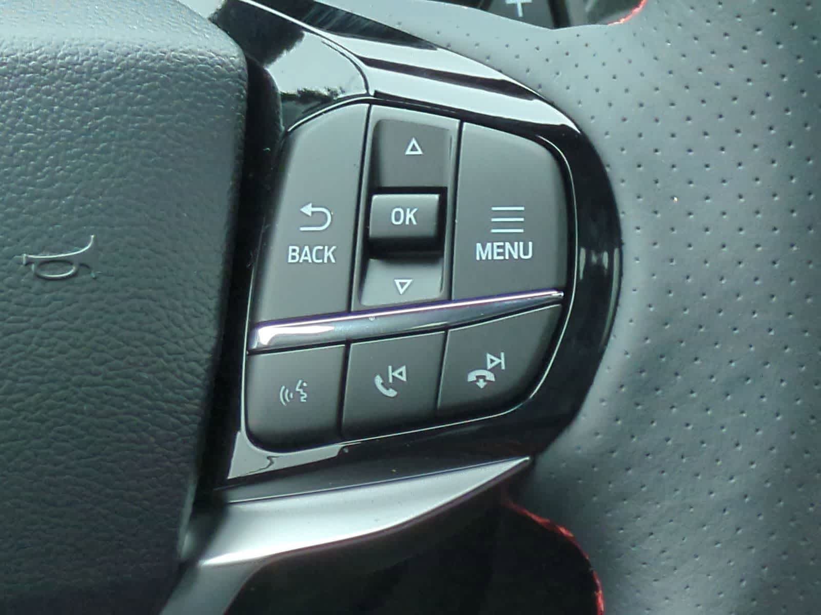 Thumbnail: 2026 Ford Explorer - 26