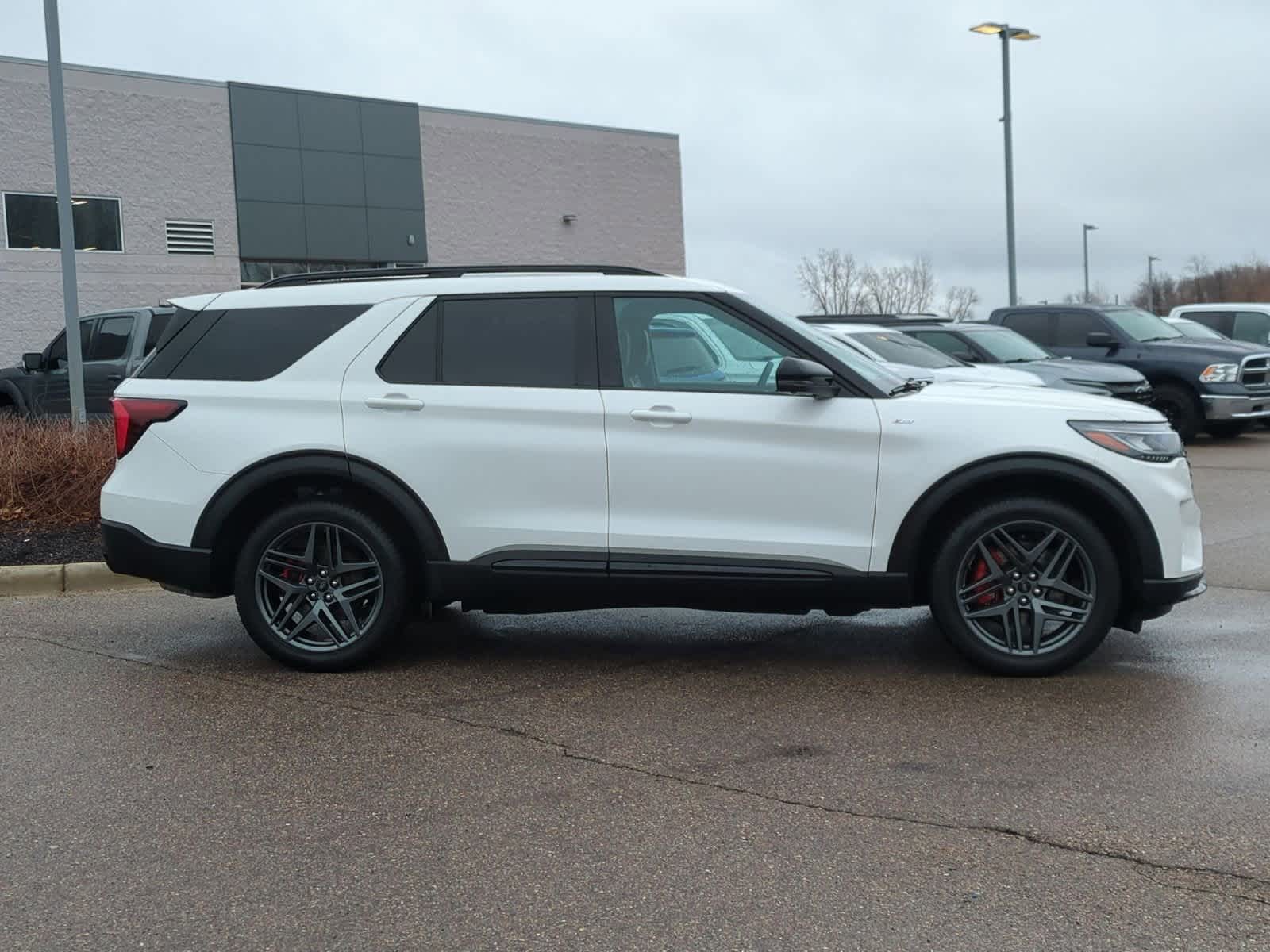 Thumbnail: 2025 Ford Explorer - 9