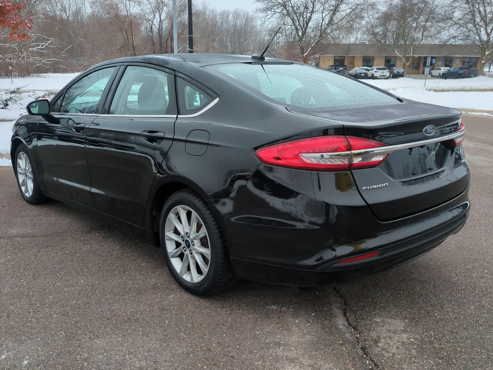 Thumbnail: 2017 Ford Fusion - 6