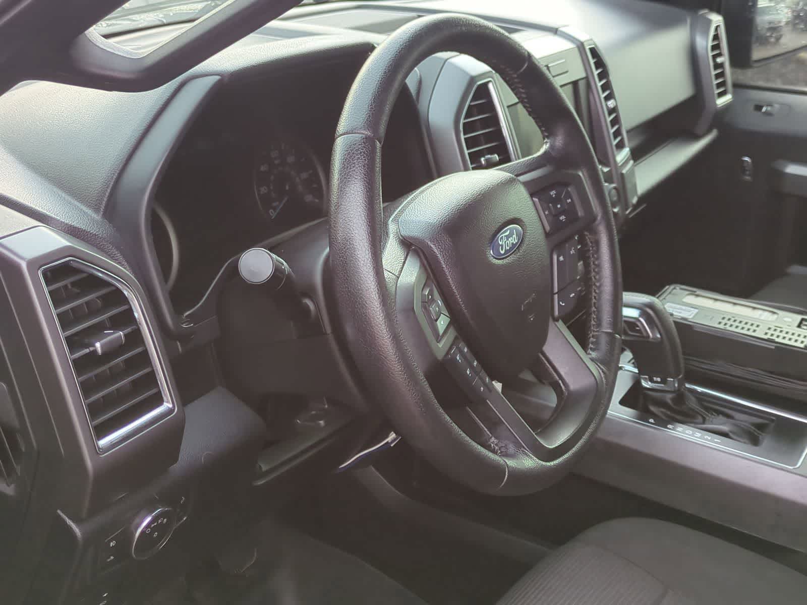 Thumbnail: 2015 Ford F-150 - 10