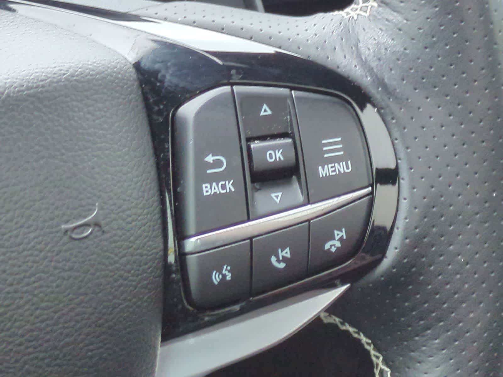Thumbnail: 2023 Ford Explorer - 26