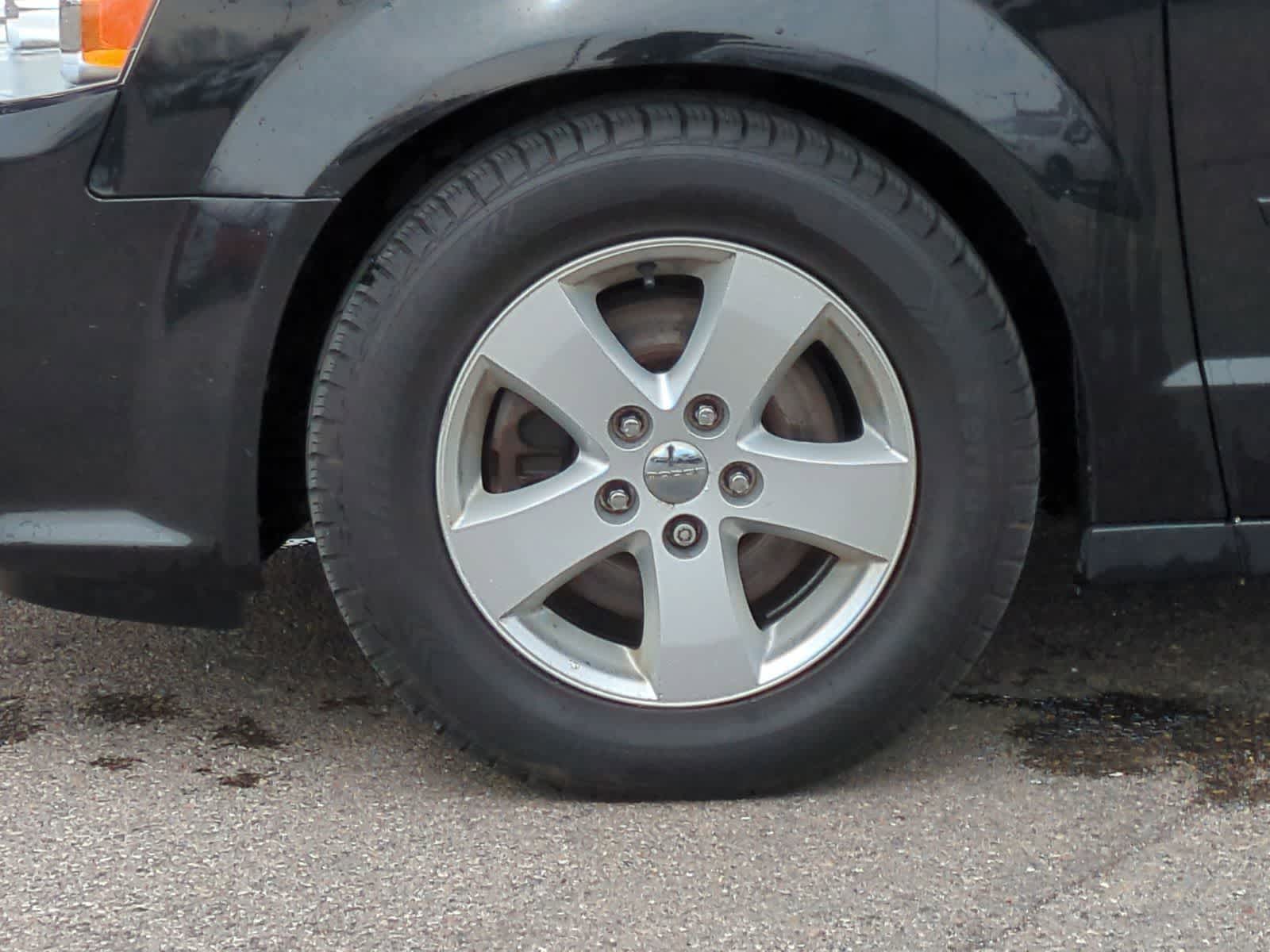 Thumbnail: 2013 Dodge Grand Caravan - 14