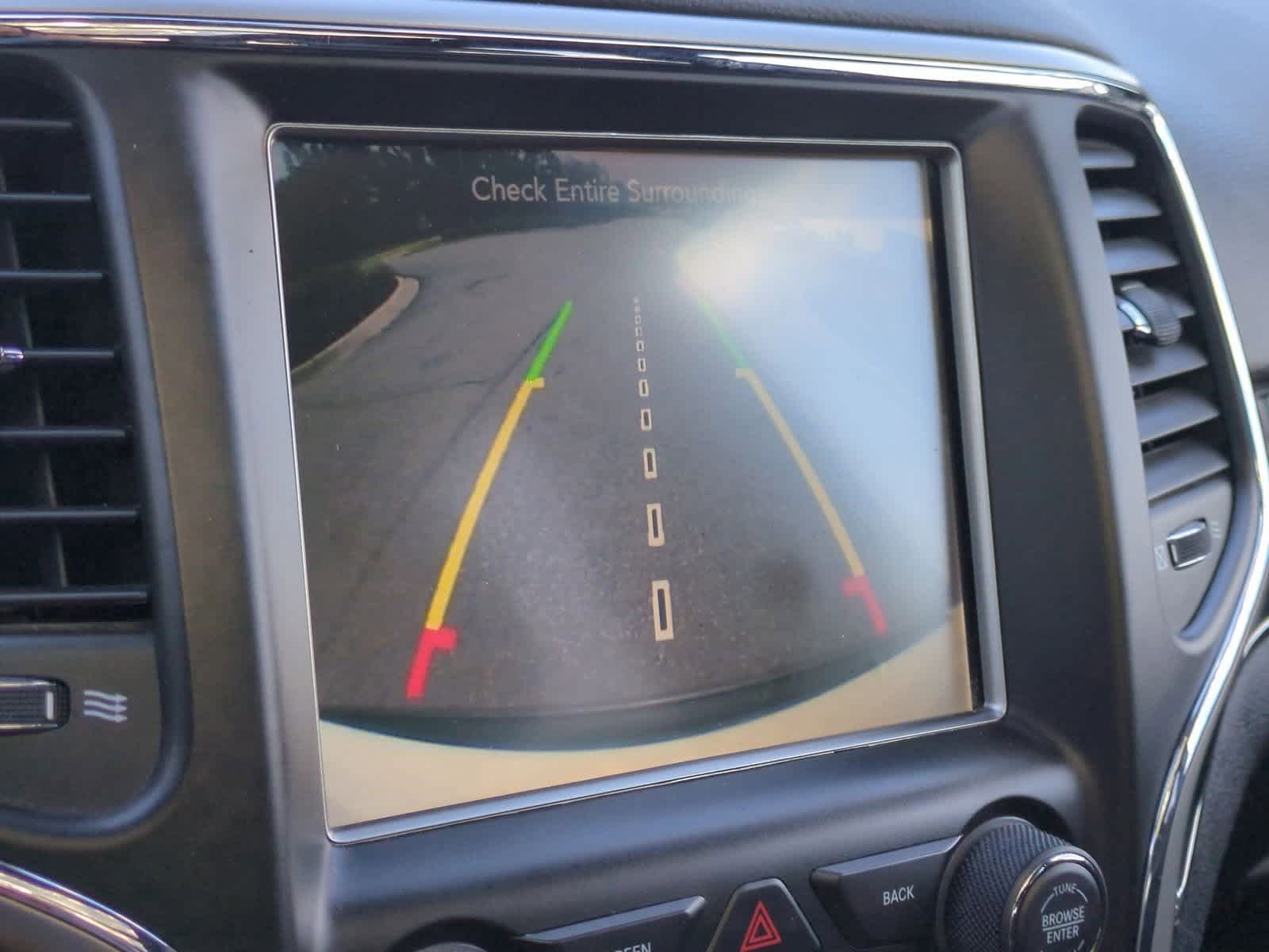 Thumbnail: 2017 Jeep Grand Cherokee - 30