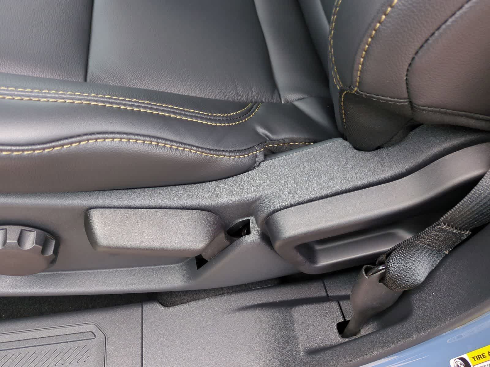 Thumbnail: 2025 Ford Bronco - 17