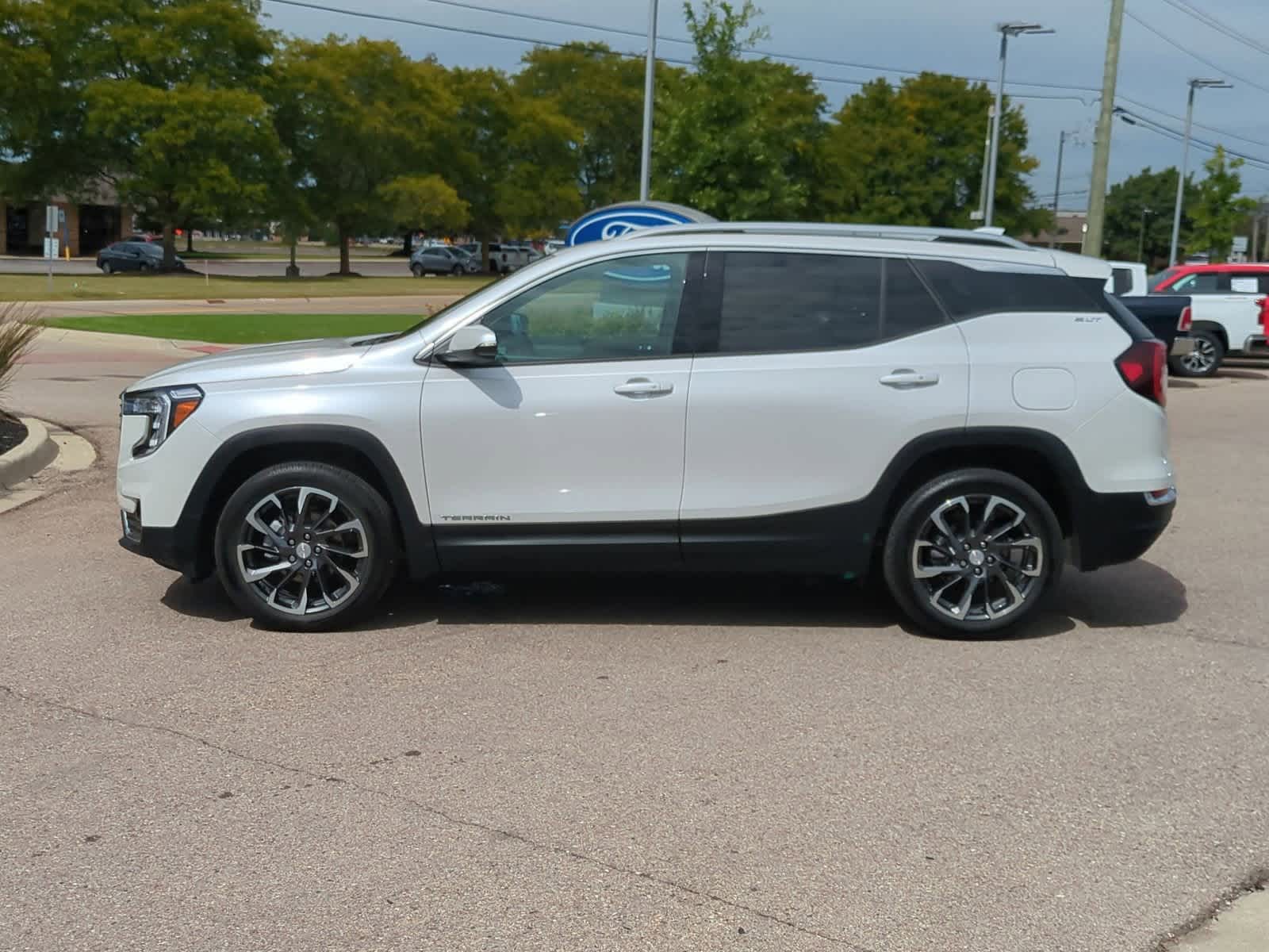 Thumbnail: 2022 GMC Terrain - 5