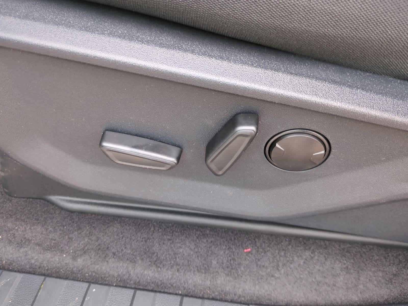 Thumbnail: 2025 Ford F-150 - 17