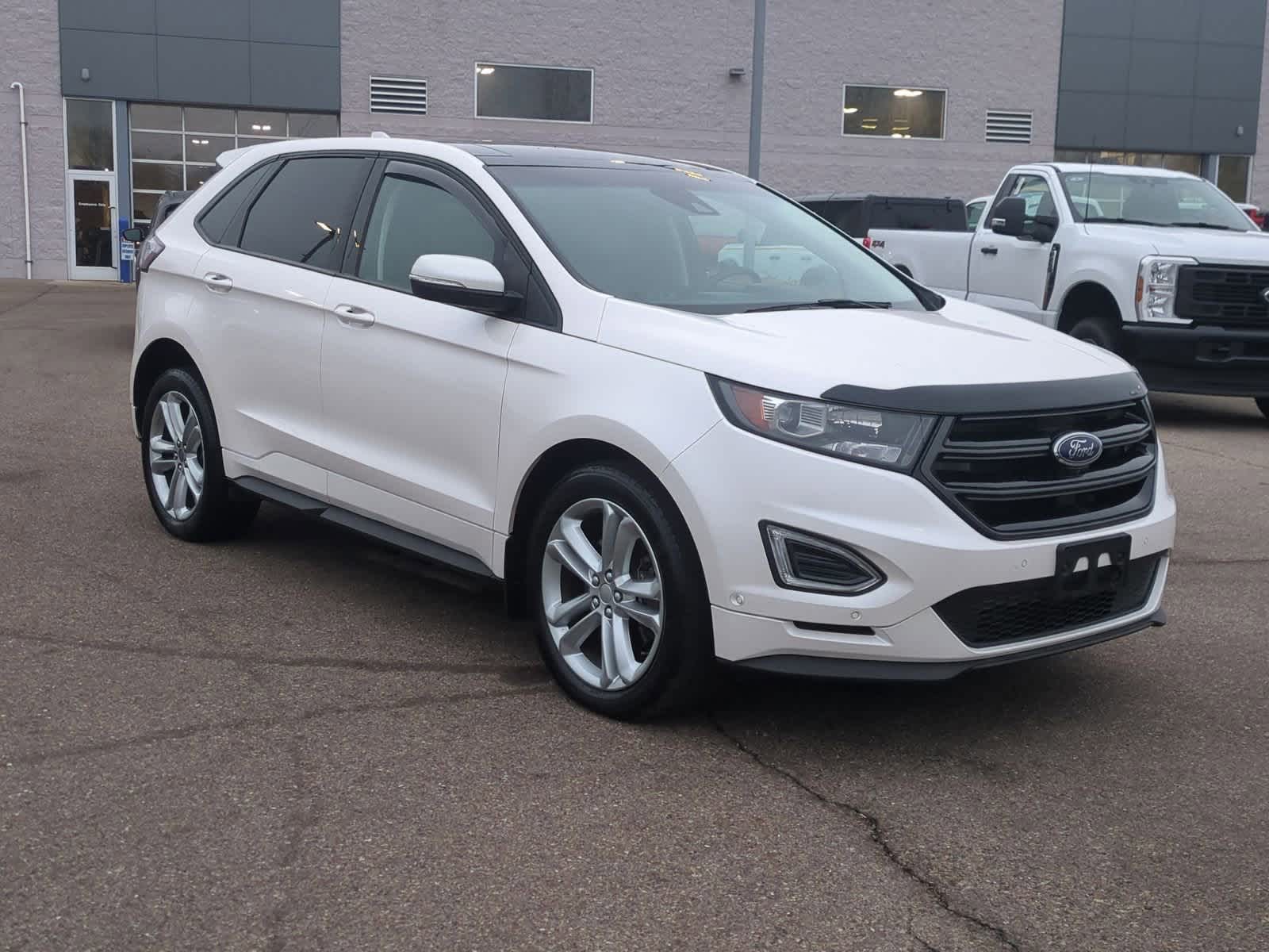 Thumbnail: 2018 Ford Edge - 2