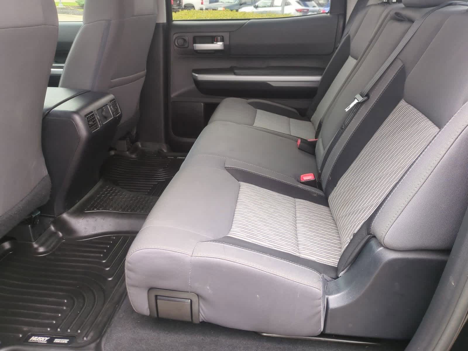 Thumbnail: 2016 Toyota Tundra - 19