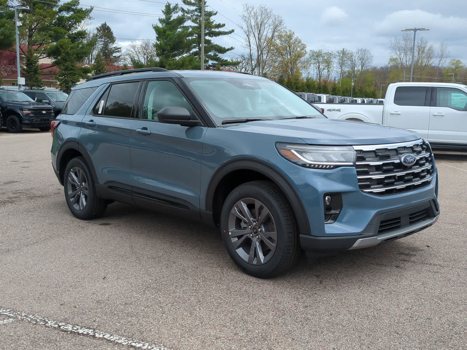 Thumbnail: 2026 Ford Explorer - 2