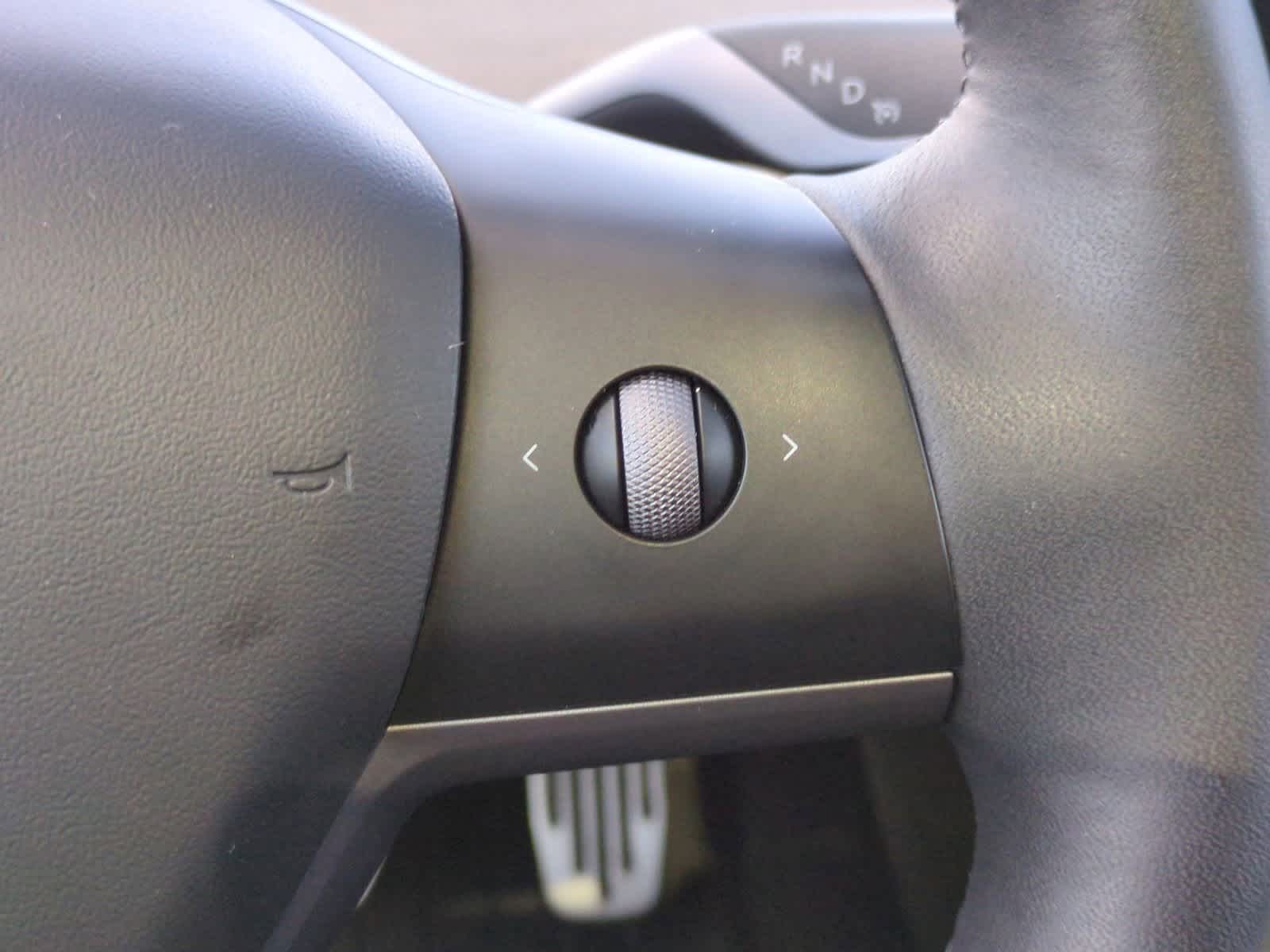 Thumbnail: 2022 Tesla Model 3 - 26