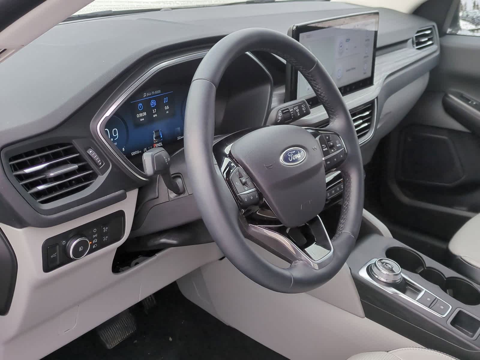 Thumbnail: 2024 Ford Escape - 10