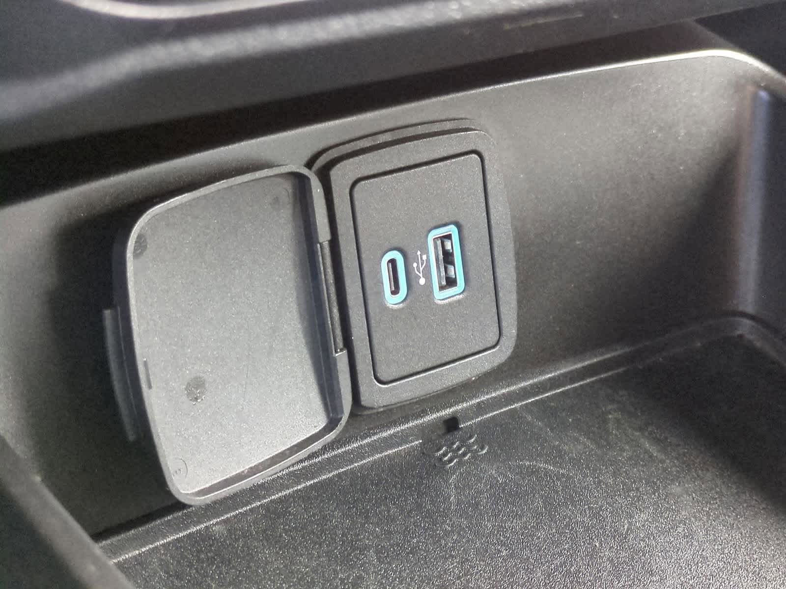 Thumbnail: 2022 Ford Bronco - 30