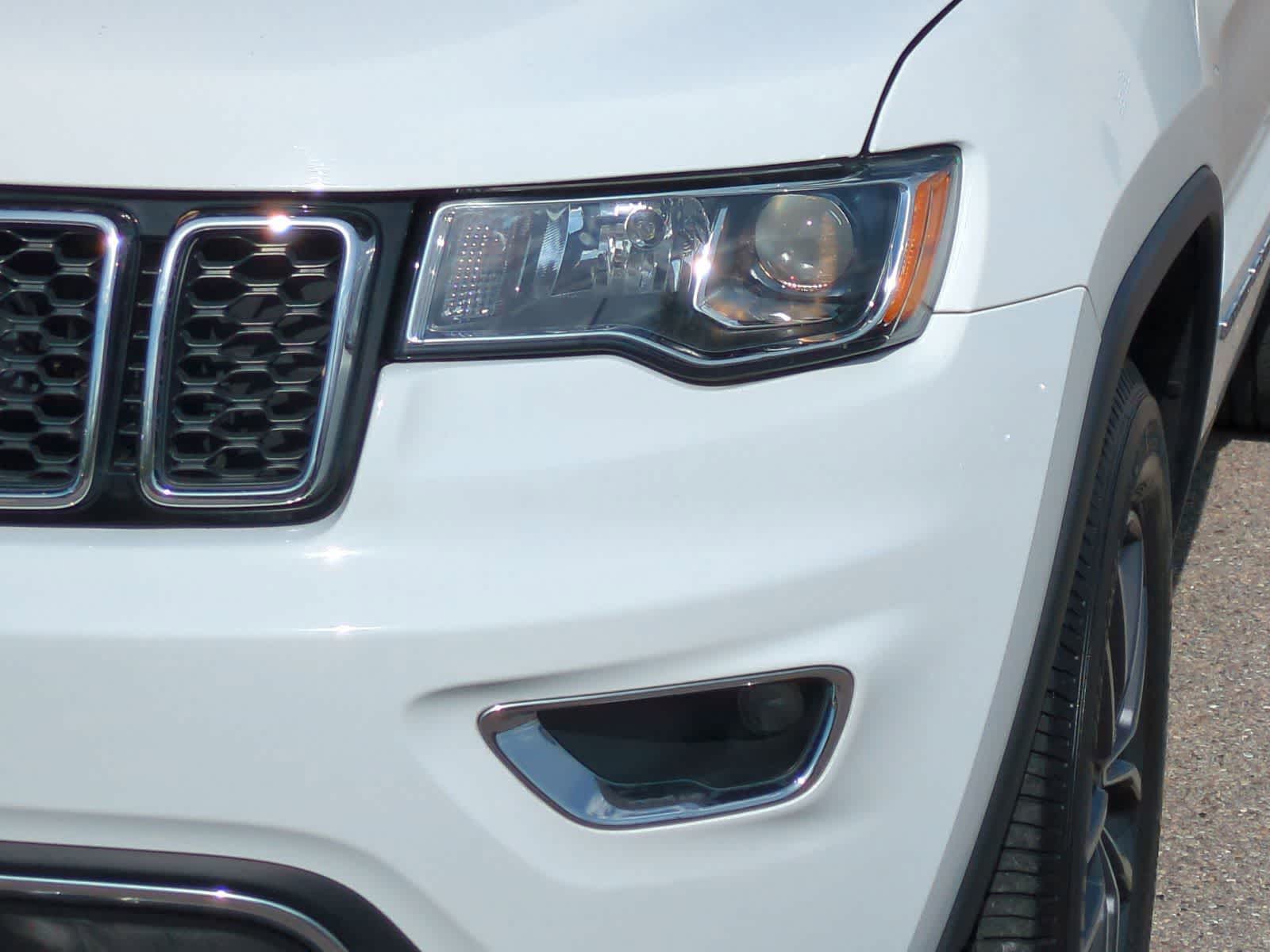 Thumbnail: 2019 Jeep Grand Cherokee - 11
