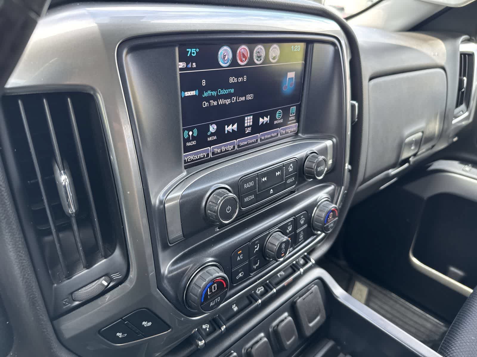 Thumbnail: 2018 Chevrolet Silverado 1500 - 27