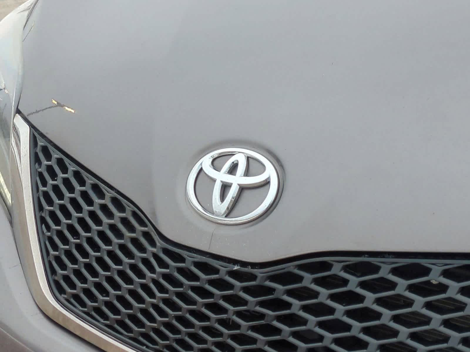 Thumbnail: 2015 Toyota Sienna - 12