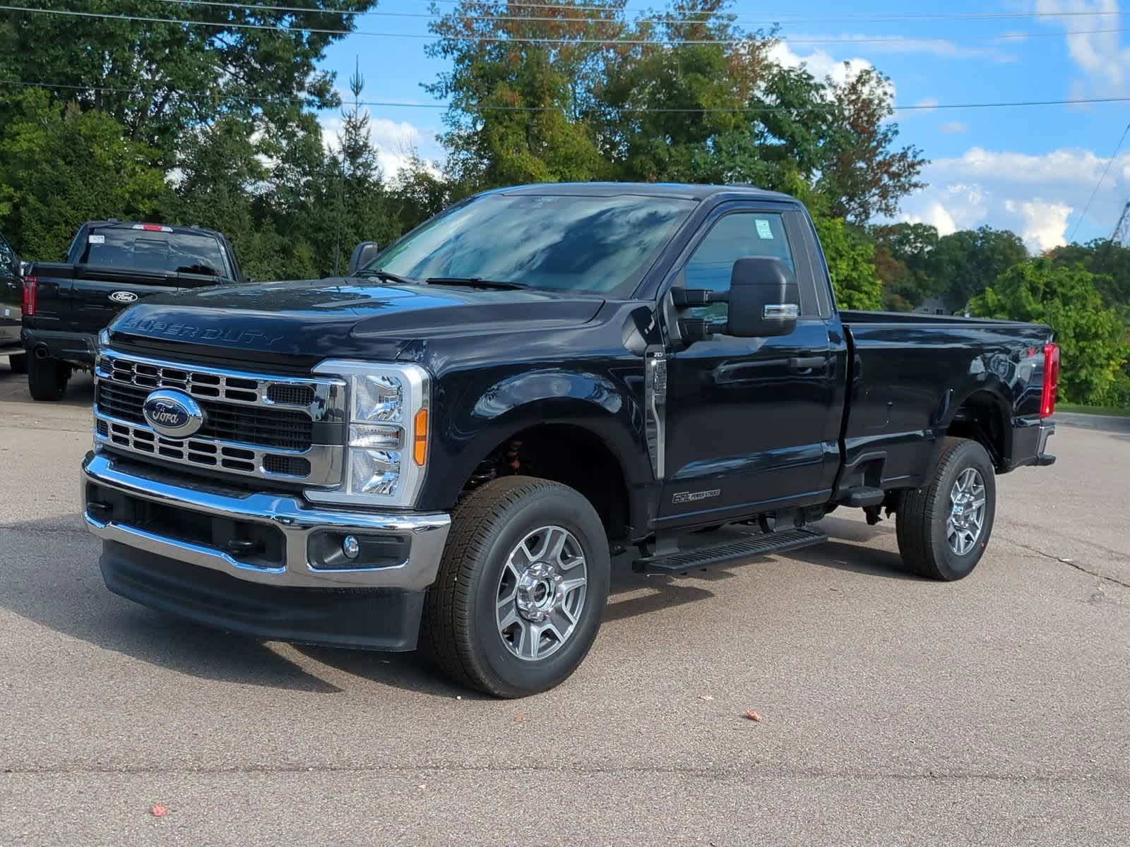 Thumbnail: 2025 Ford Econoline - 4