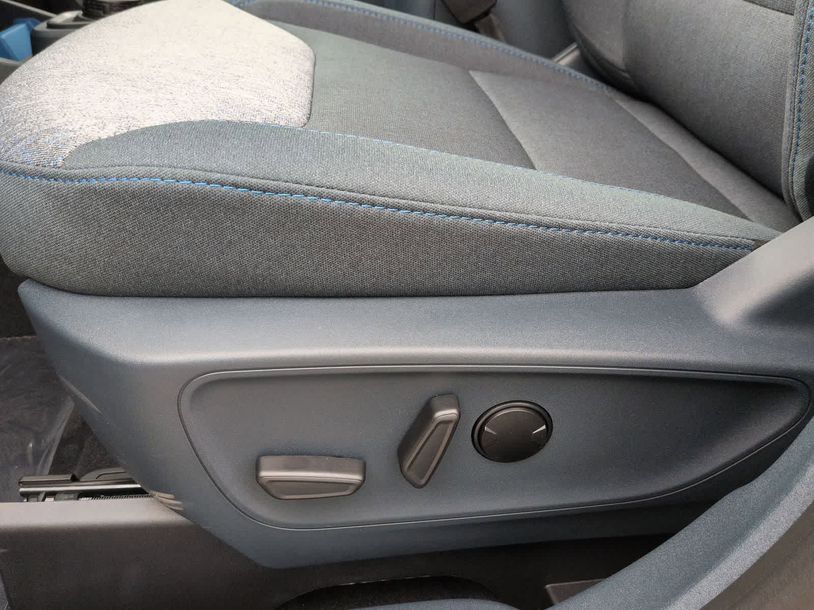 Thumbnail: 2025 Ford Maverick - 18