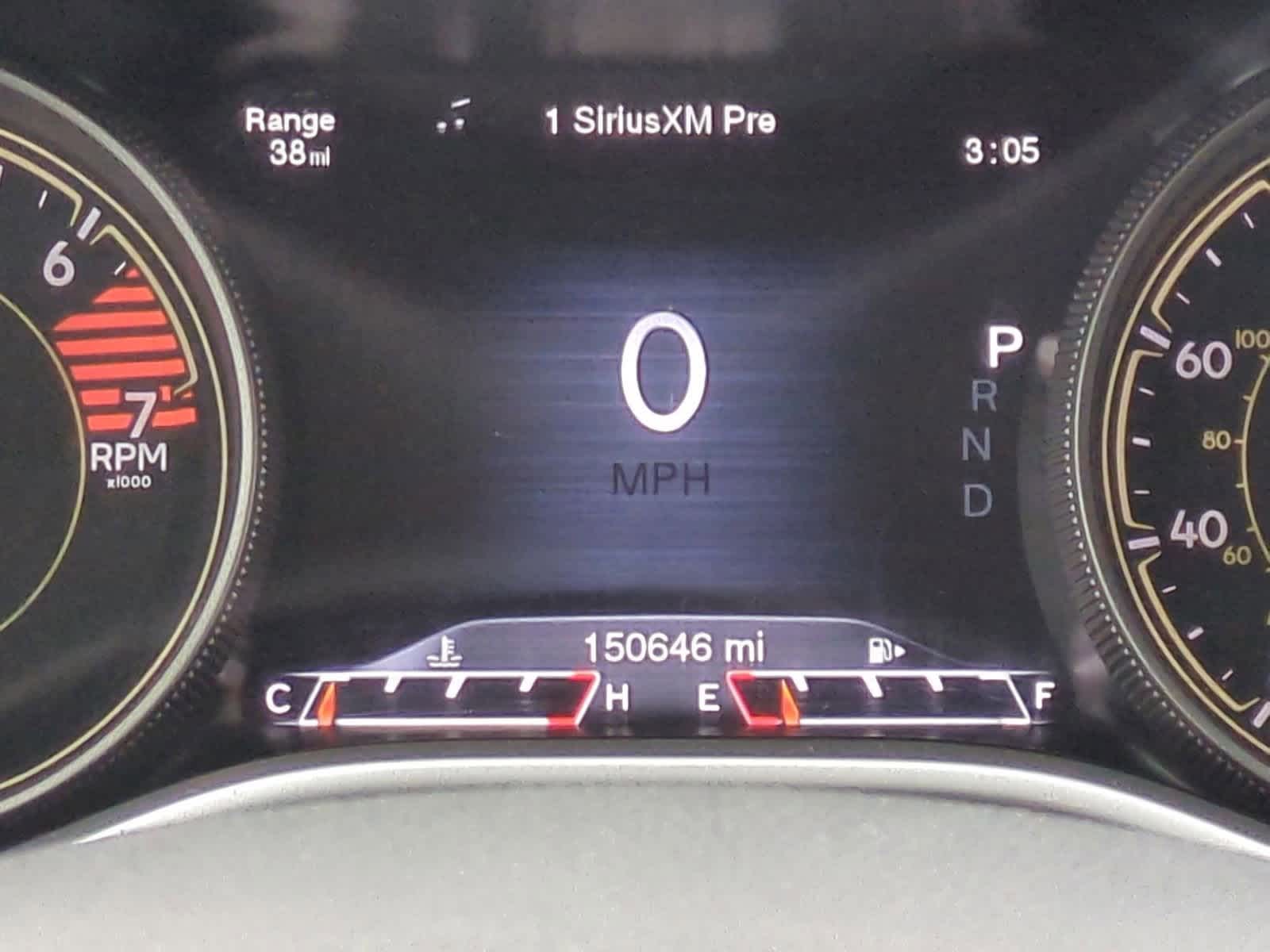 Thumbnail: 2017 Jeep Cherokee - 31