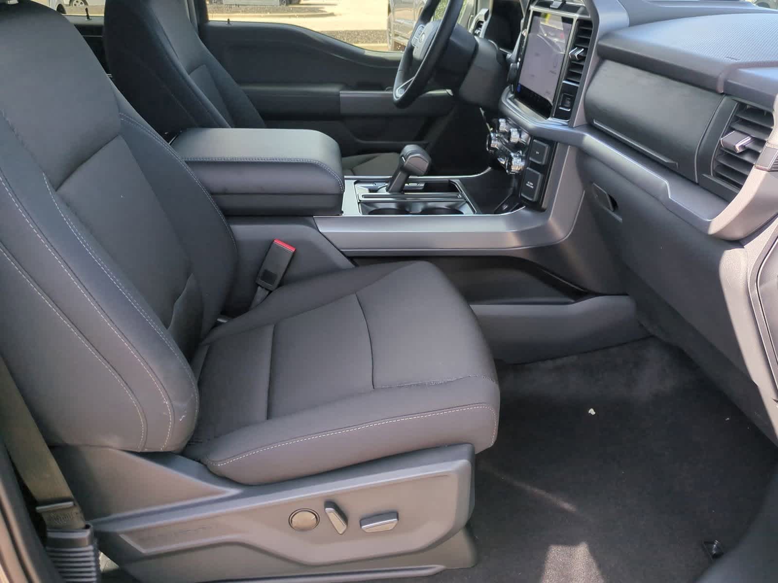 Thumbnail: 2025 Ford F-150 - 21