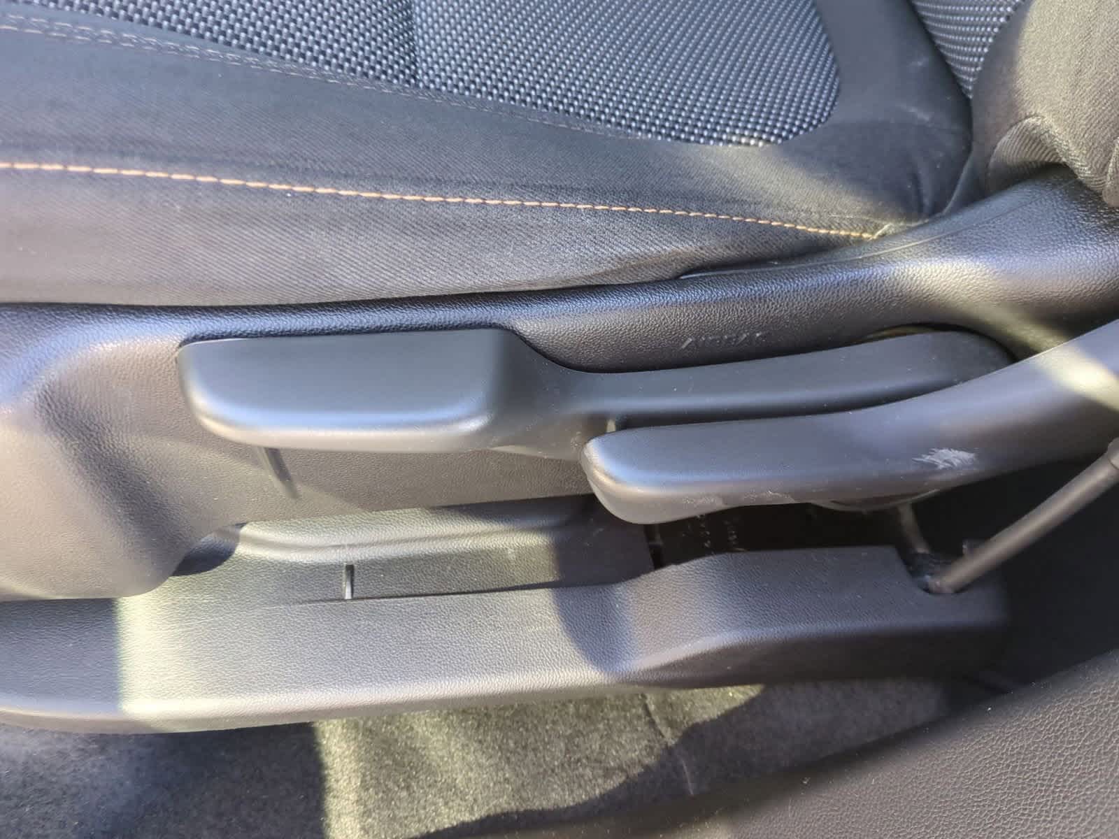 Thumbnail: 2018 Chevrolet Traverse - 17