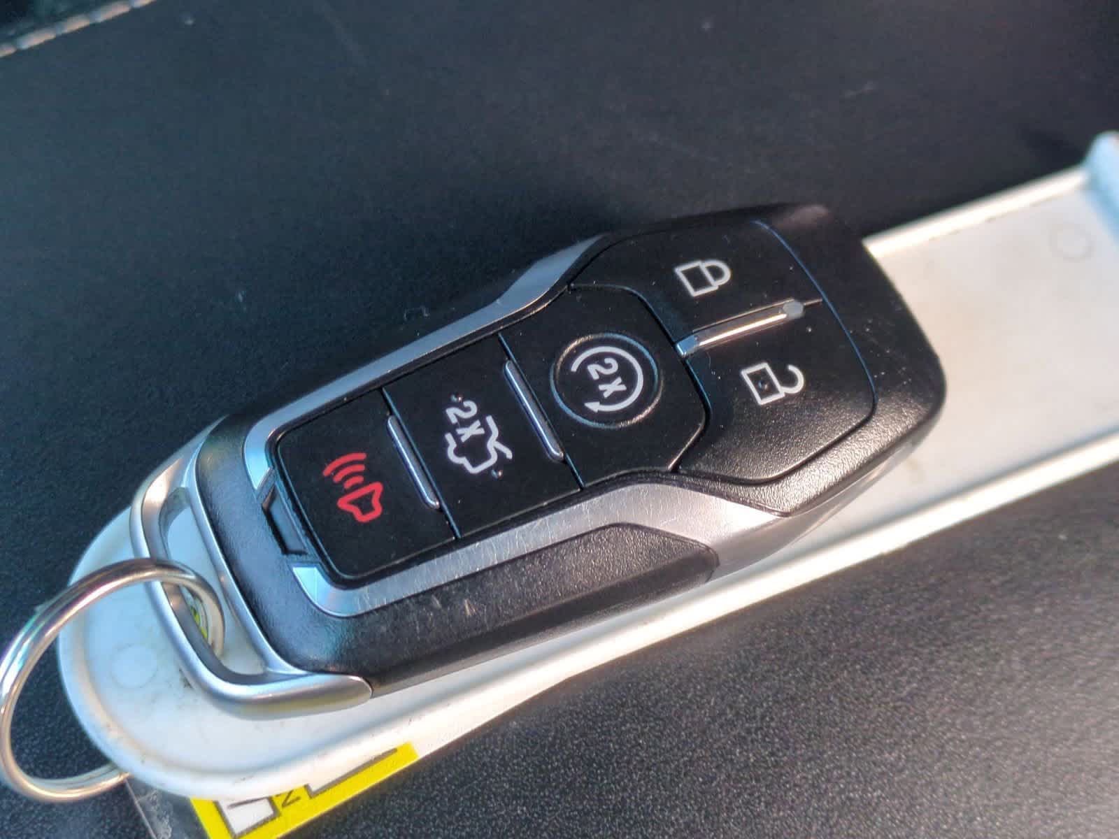 Thumbnail: 2017 Ford Explorer - 38