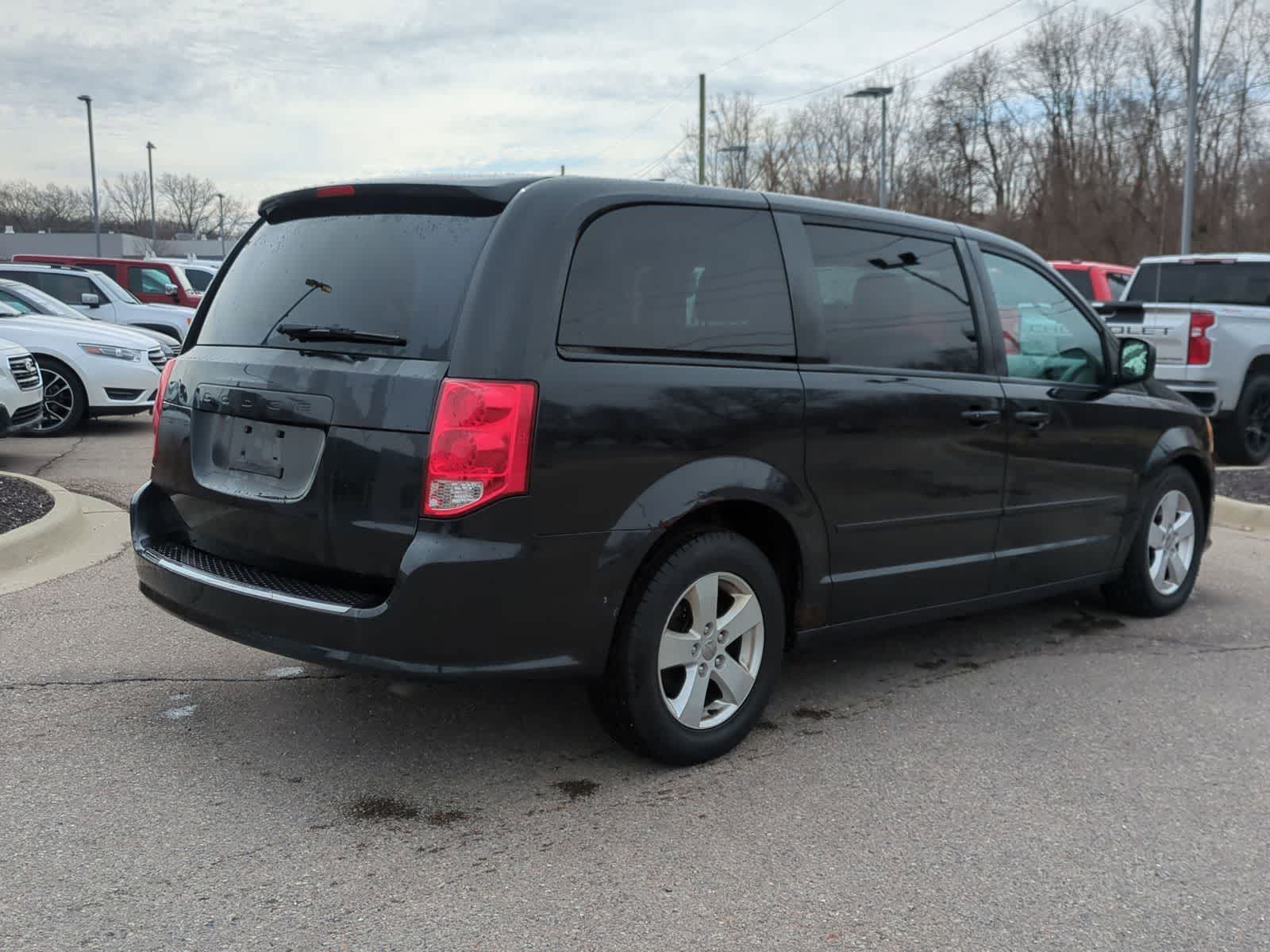 Thumbnail: 2013 Dodge Grand Caravan - 8