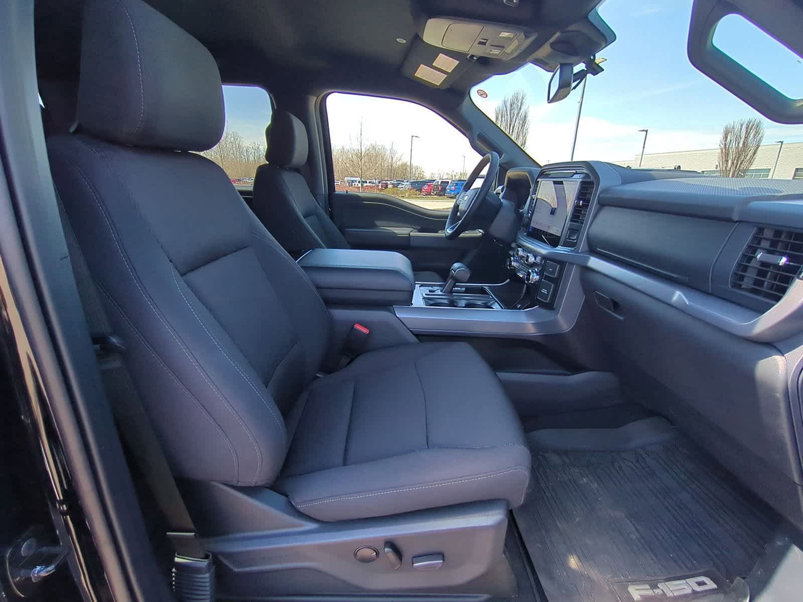 2025 Ford F-150 XLT 21