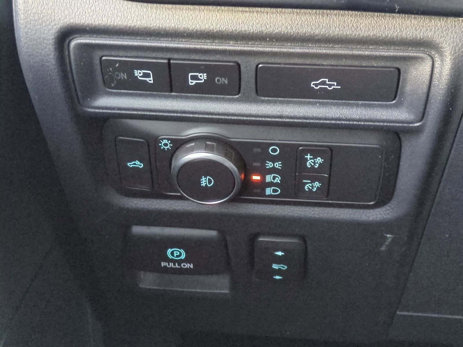 Thumbnail: 2021 Ford F-150 - 32