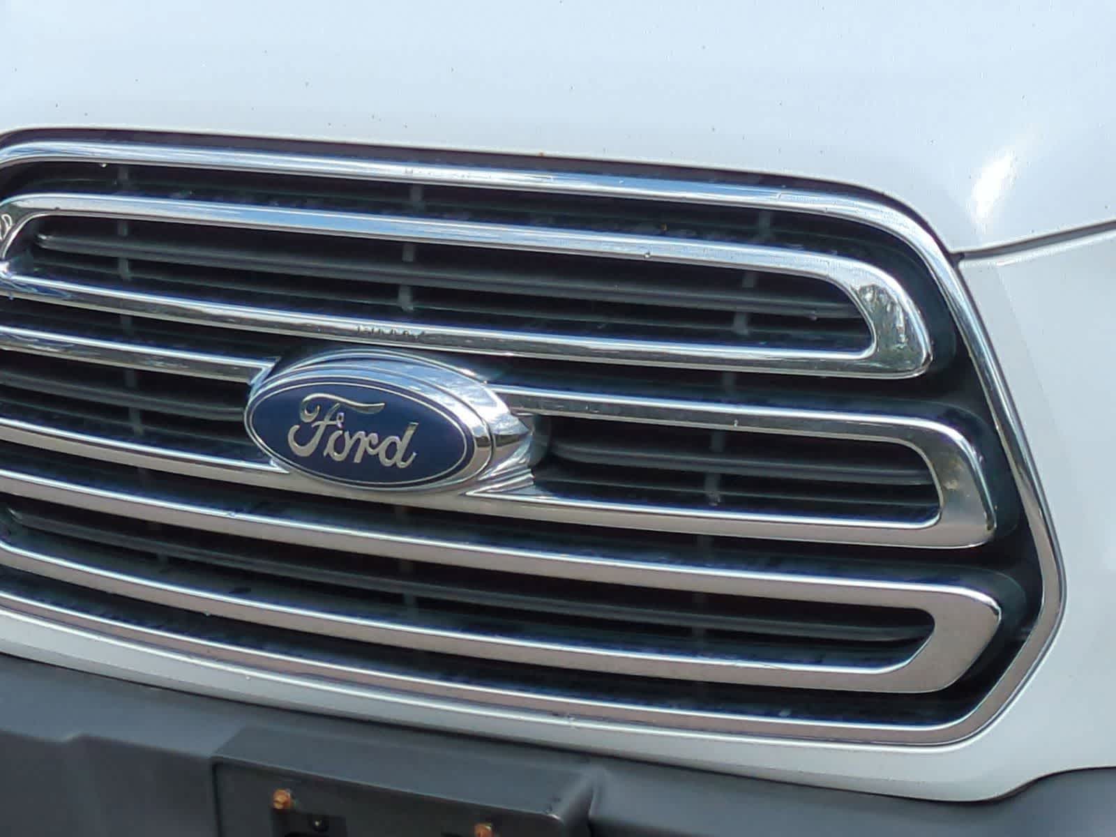 Thumbnail: 2018 Ford Transit Series - 12