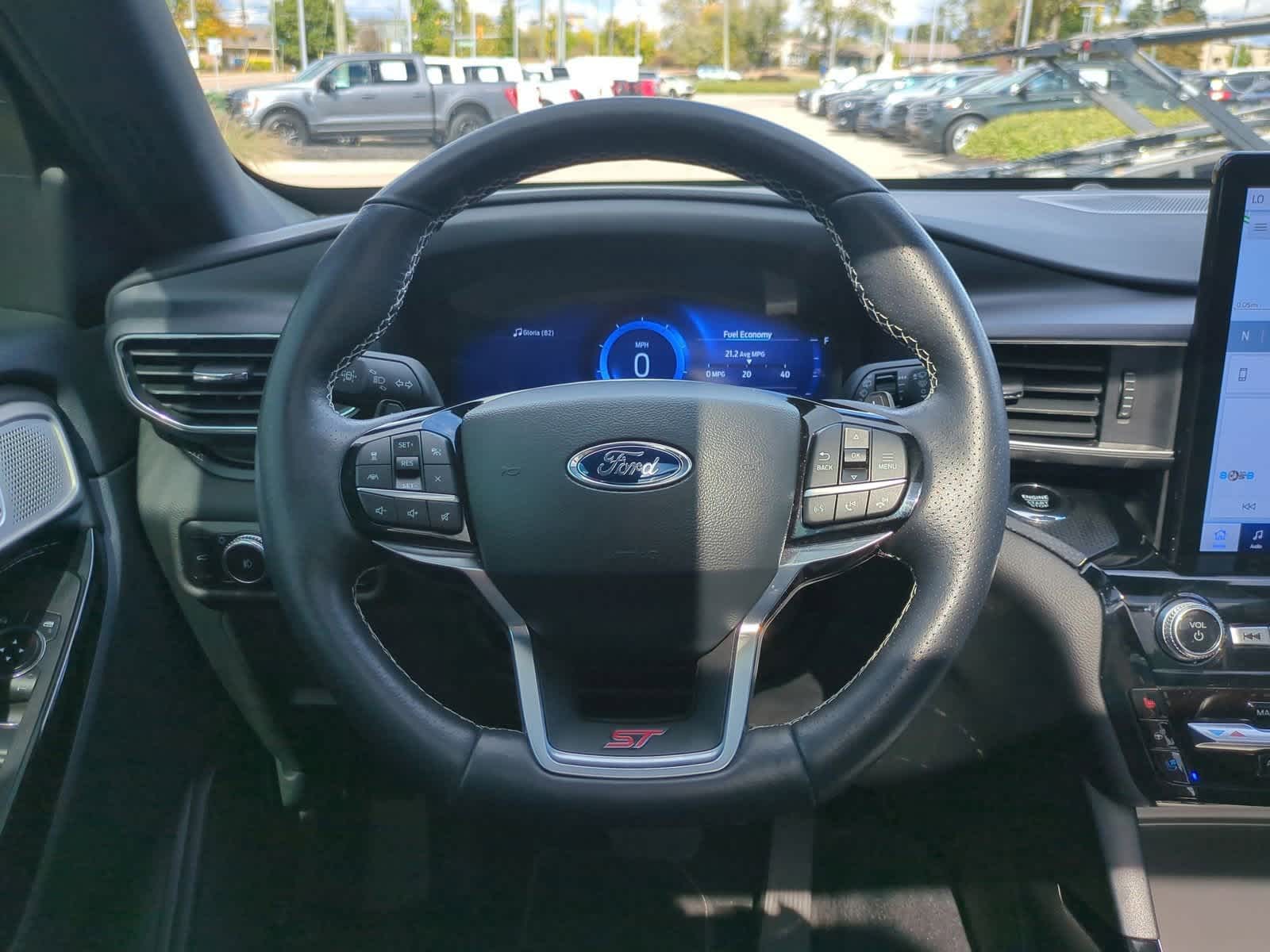 Thumbnail: 2023 Ford Explorer - 25