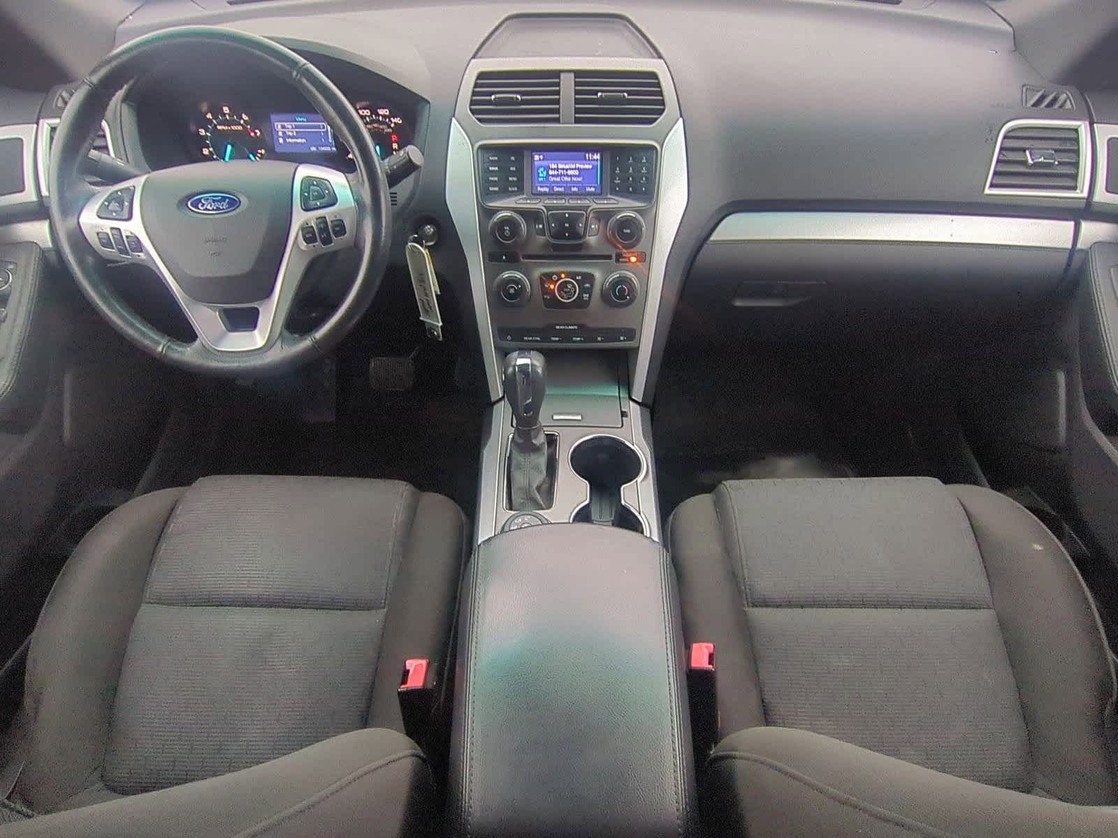 Thumbnail: 2015 Ford Explorer - 14